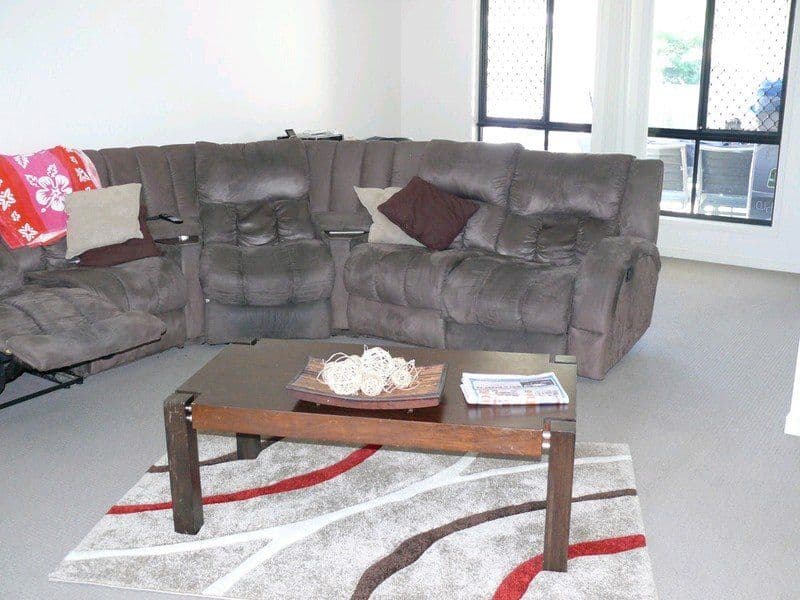 4 Lawley Crescent, PACIFIC PINES QLD 4211, Pacific Pines - Thumbnail 7