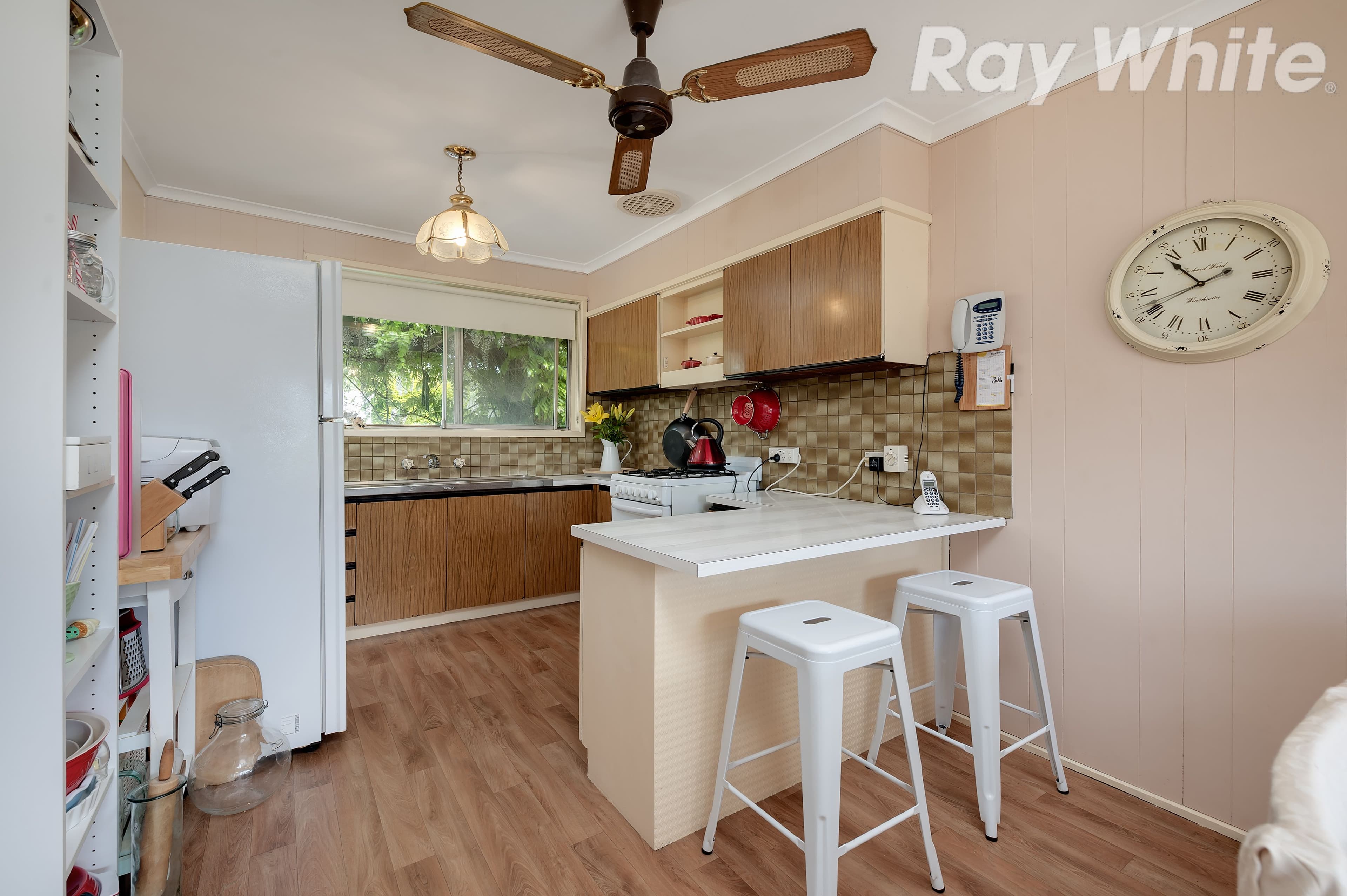 4 Neilsen Crescent, Bundoora VIC 3083, Bundoora - Thumbnail 3