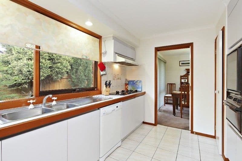 8 Erskine Drive, ROWVILLE VIC 3178, Rowville - Thumbnail 5
