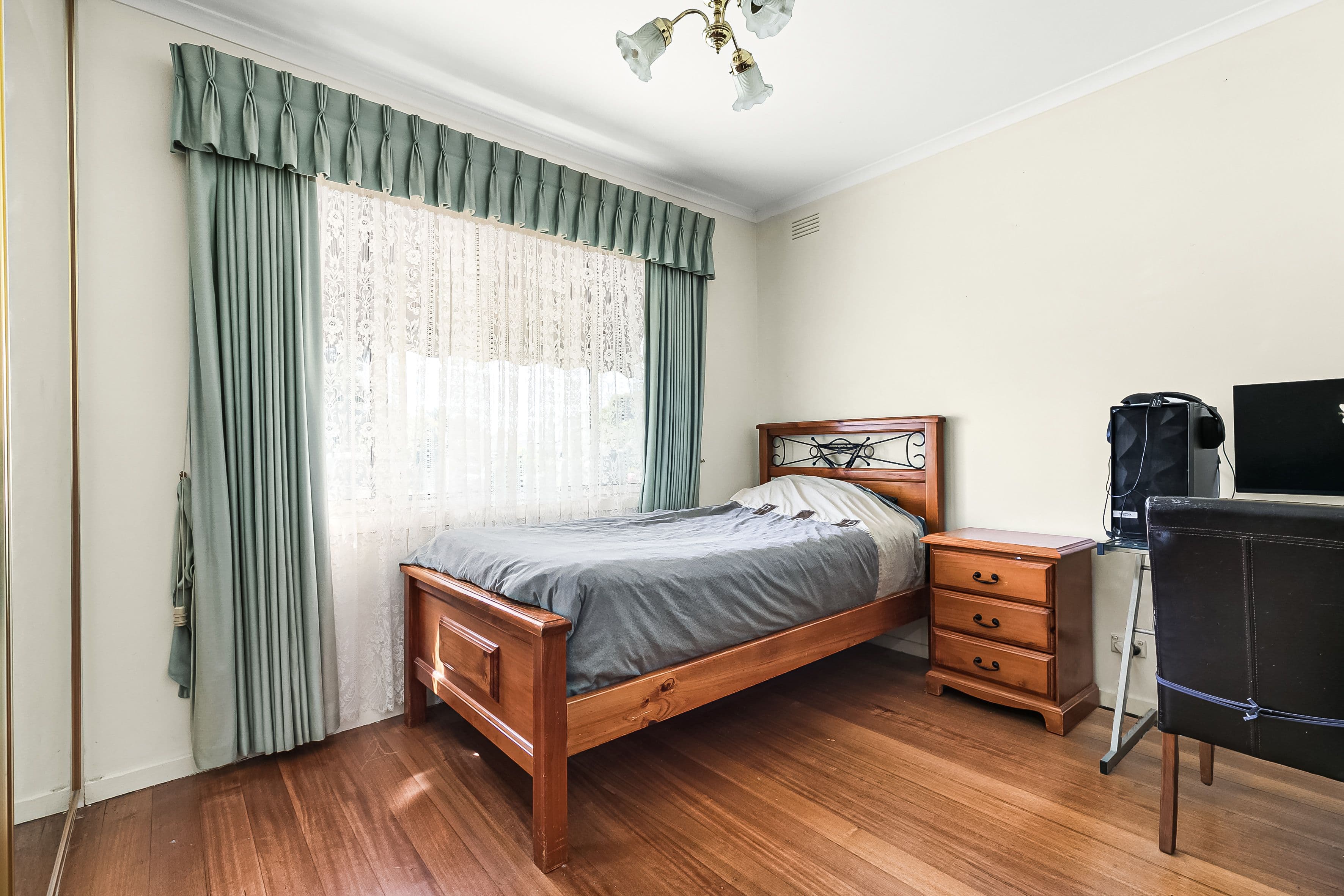 1 Waverley Court, Craigieburn VIC 3064, Craigieburn - Thumbnail 5