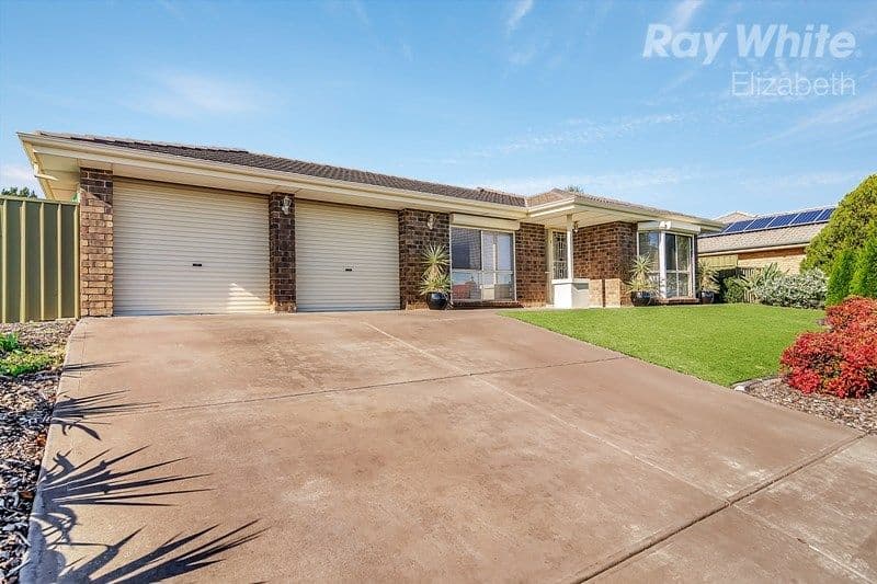 12 Mark Avenue, Craigmore SA 5114, Craigmore - Image 1