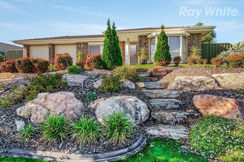 12 Mark Avenue, Craigmore SA 5114, Craigmore - Thumbnail 2
