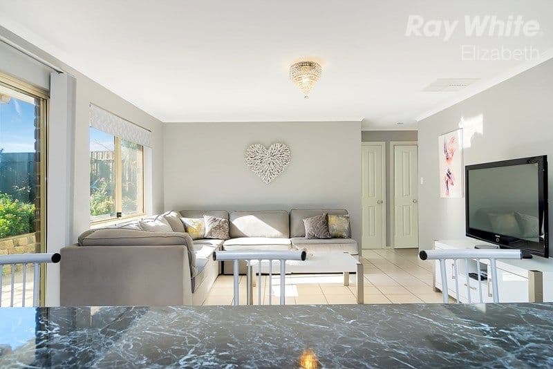 12 Mark Avenue, Craigmore SA 5114, Craigmore - Thumbnail 8