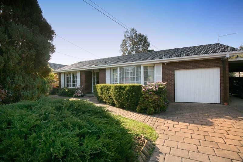 9 Sim Street, MOUNT WAVERLEY VIC 3149, Mount Waverley - Image 1