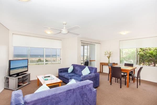 8 Musgrave Street, Coolangatta QLD 4225, Coolangatta - Thumbnail 3