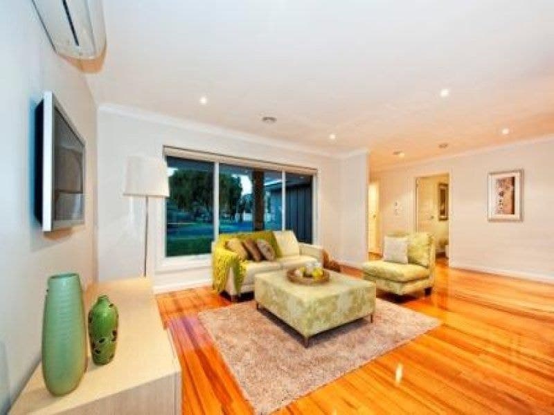 8 Noordenne Avenue, Seaholme - Thumbnail 3