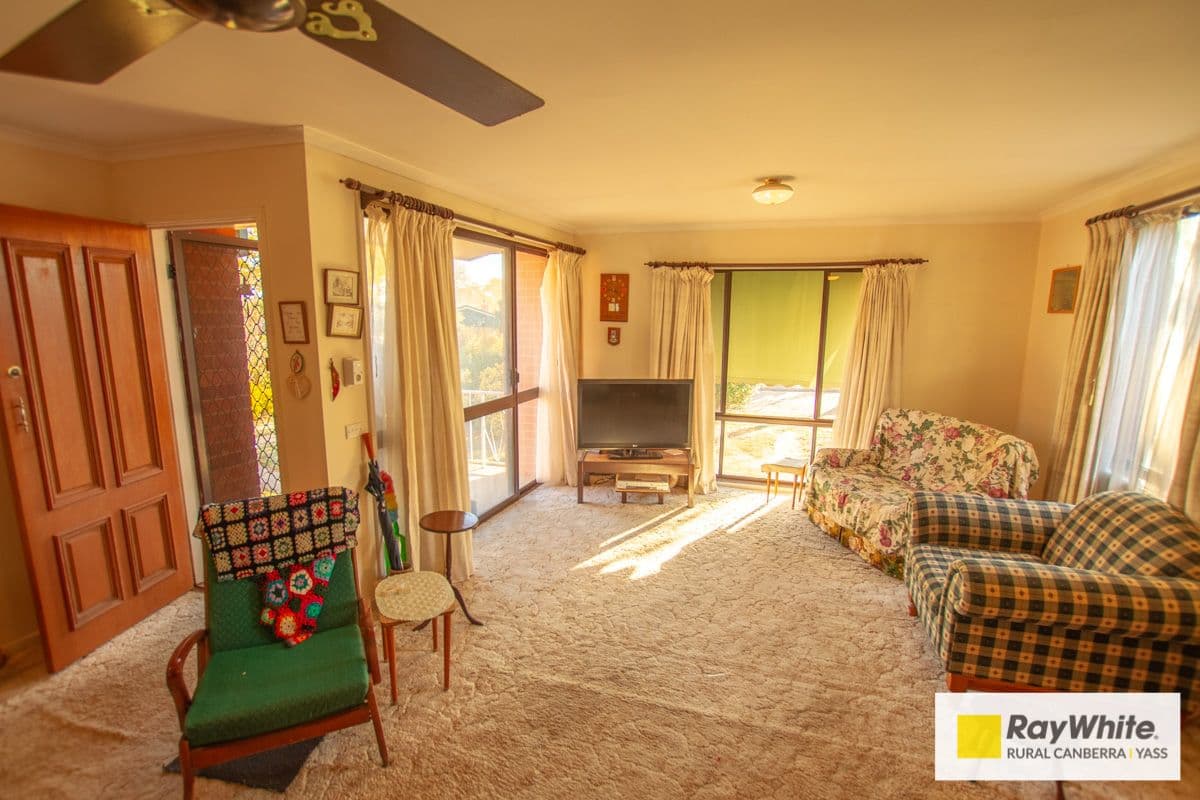 5 Harding Street, Watson ACT 2602, Watson - Thumbnail 2