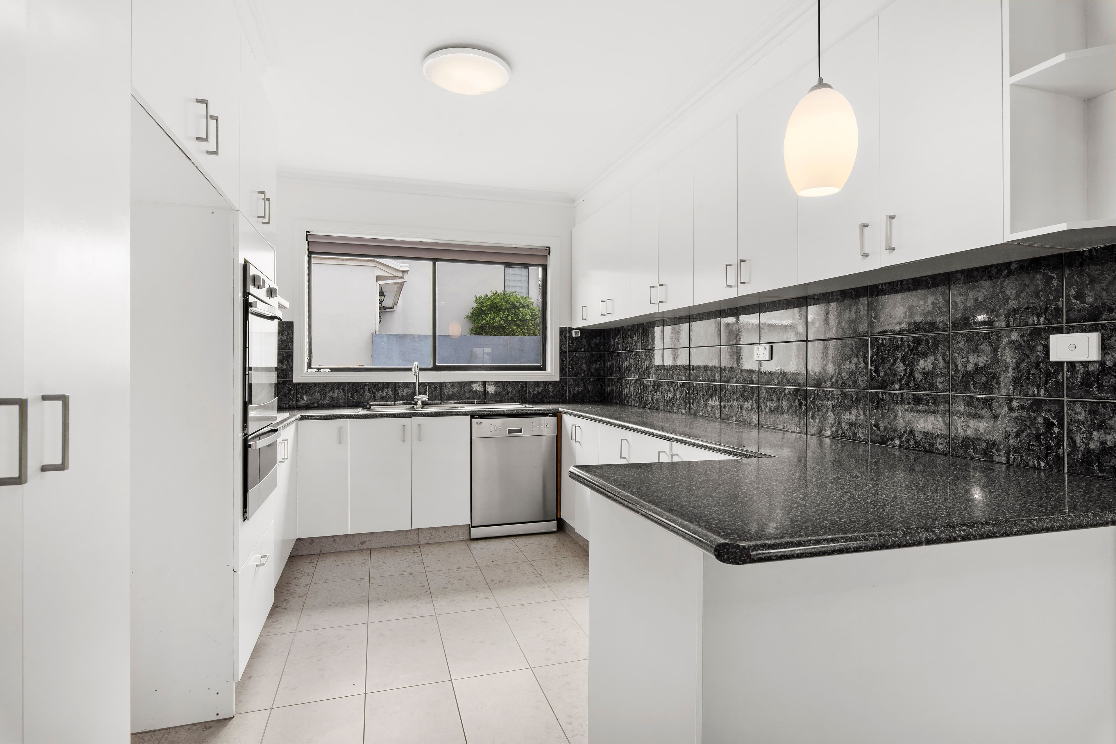 22 Kalman Road, Epping VIC 3076, Epping - Thumbnail 2