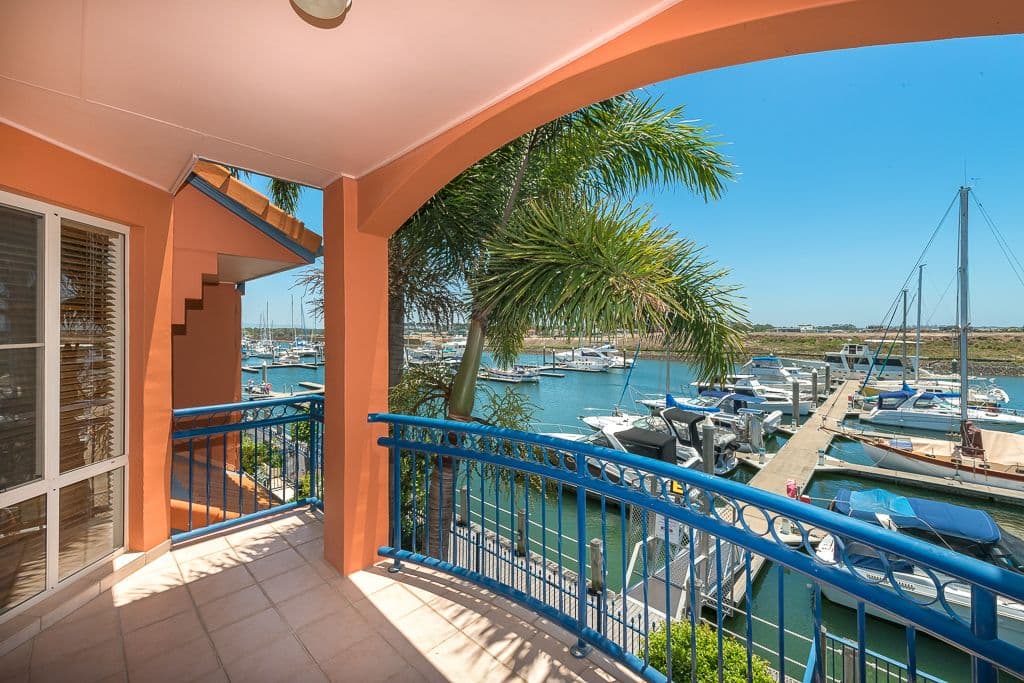 77 John Lund Drive, Hope Island QLD 4212, Hope Island - Thumbnail 2