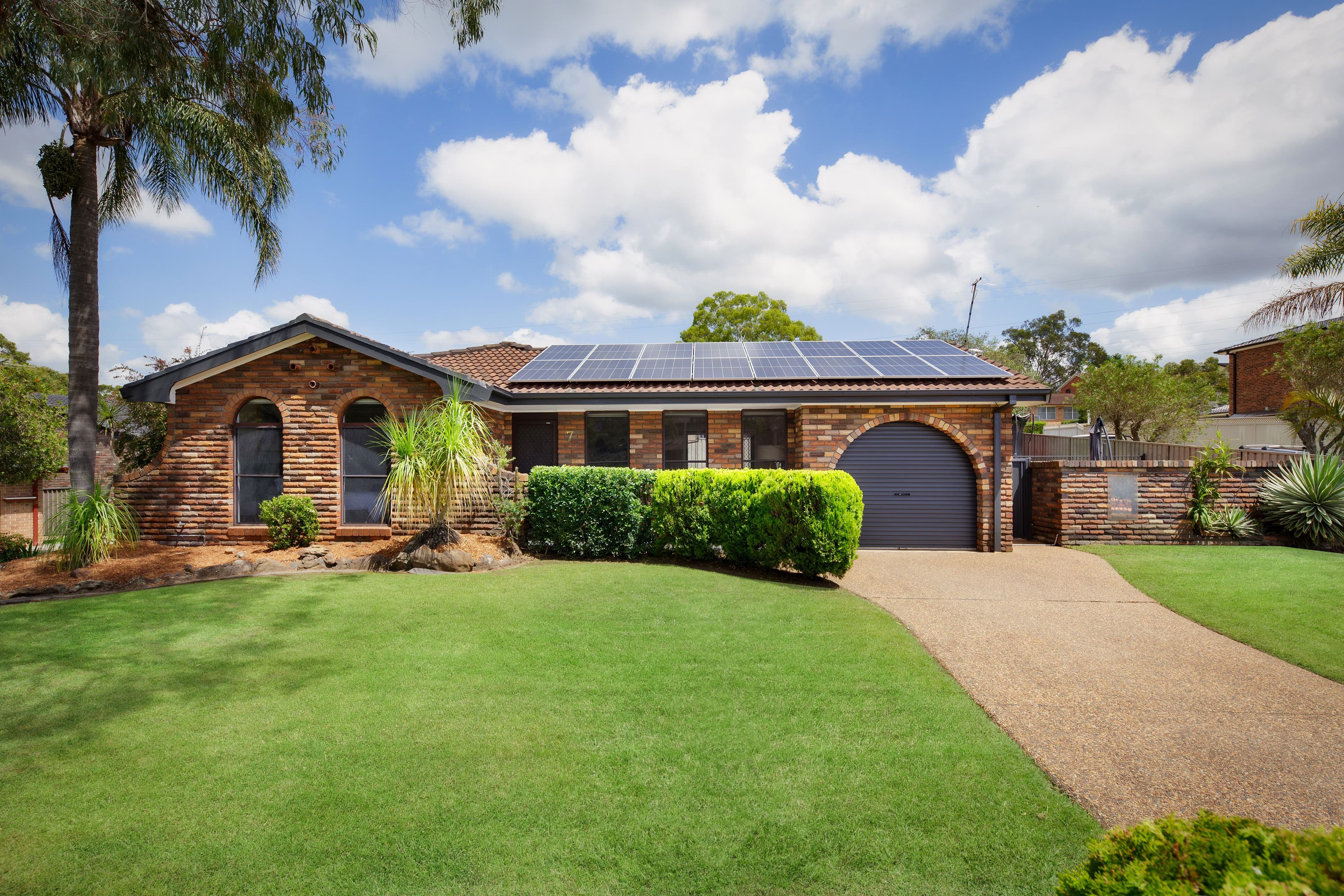 7 Austin Street, Illawong NSW 2234, Illawong - Image 1