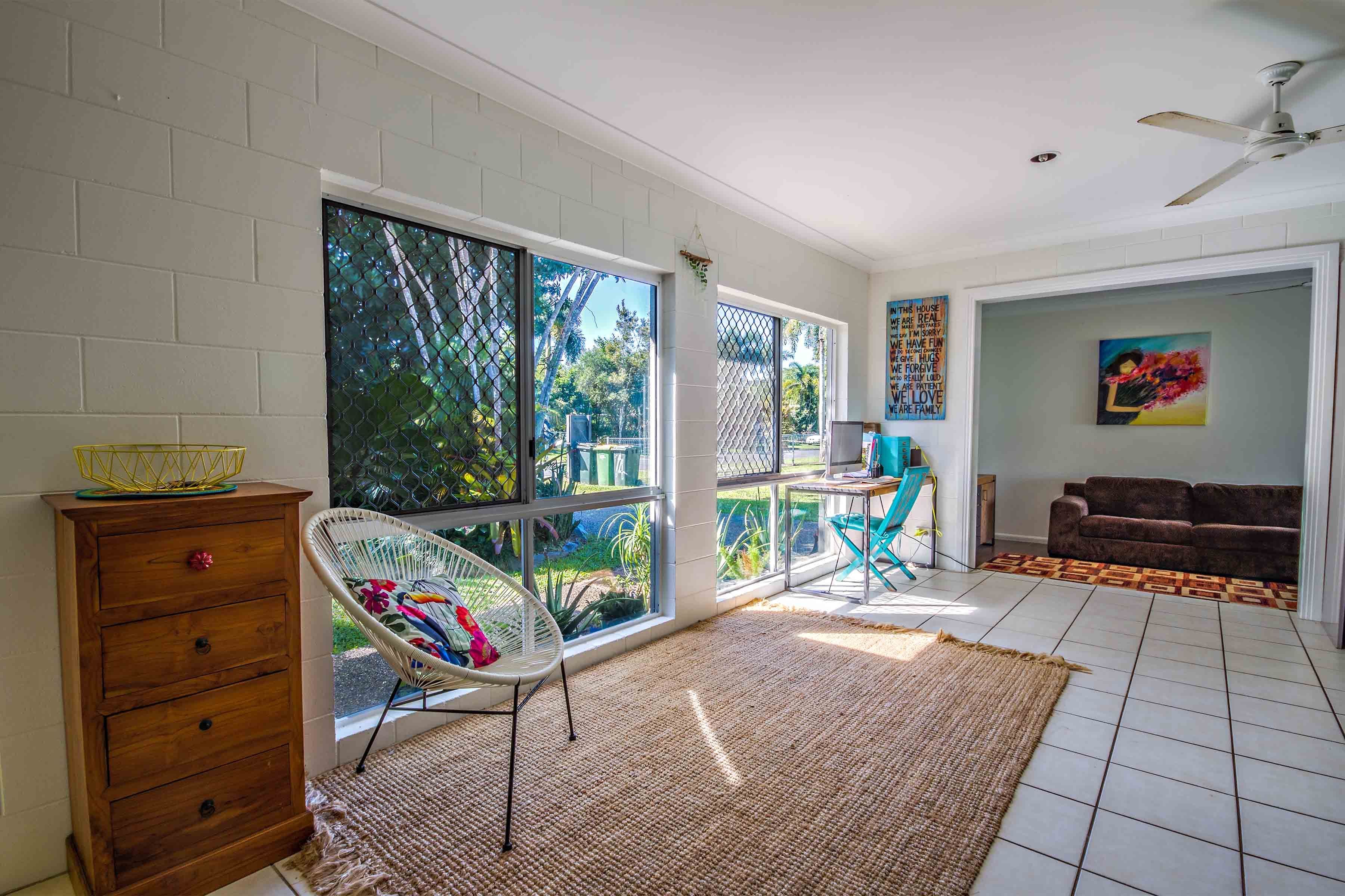 14 Middlemiss Street, Mossman QLD 4873, Mossman - Thumbnail 3