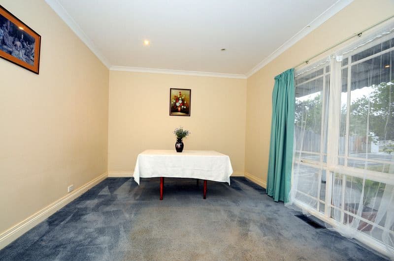 8 Lewellin Grove, CARRUM VIC 3197, Carrum - Thumbnail 4
