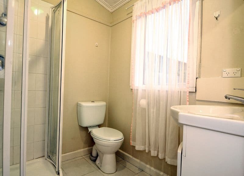 8 Lewellin Grove, CARRUM VIC 3197, Carrum - Thumbnail 8