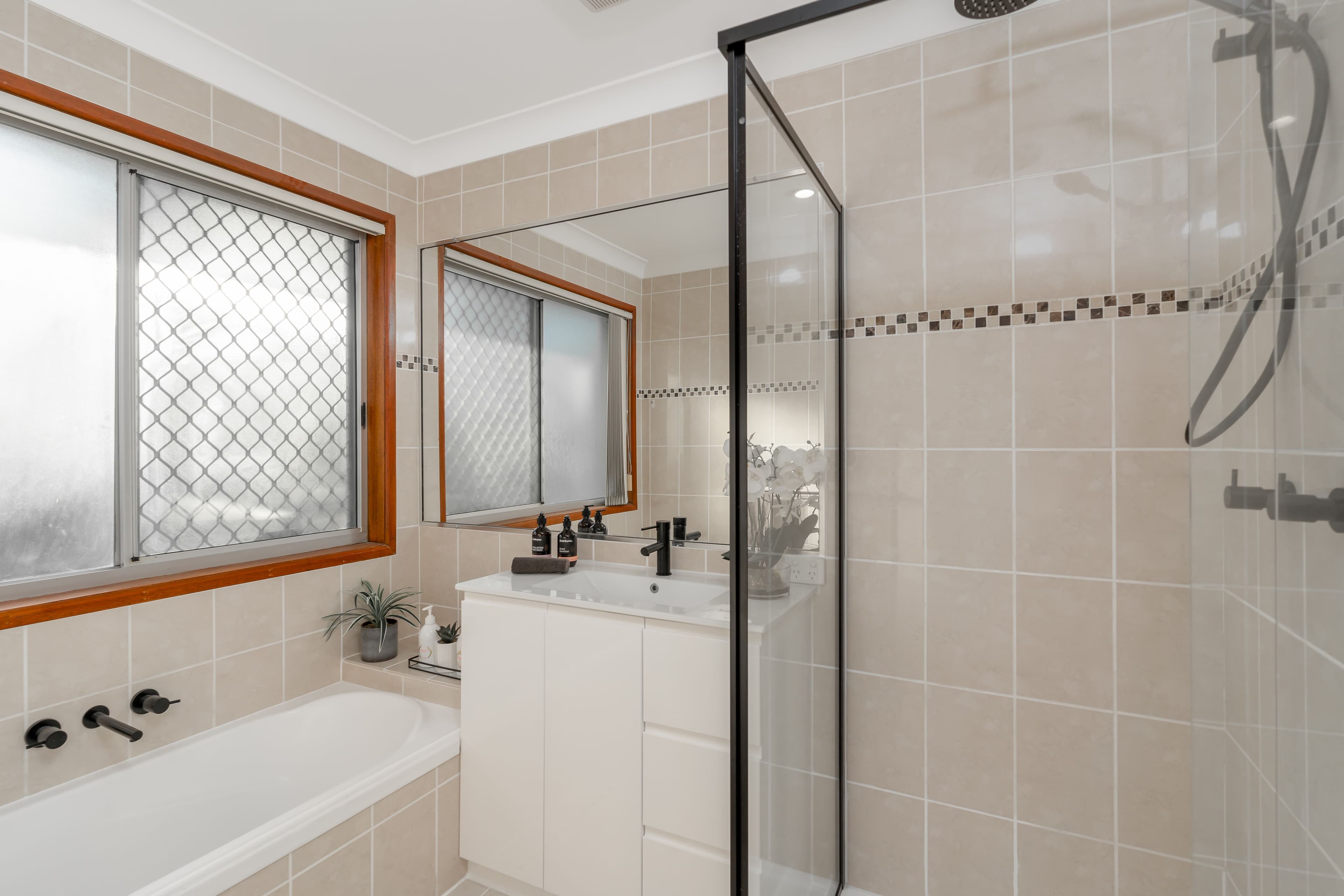 54 Jardine Drive, Springwood QLD 4127, Springwood - Thumbnail 6