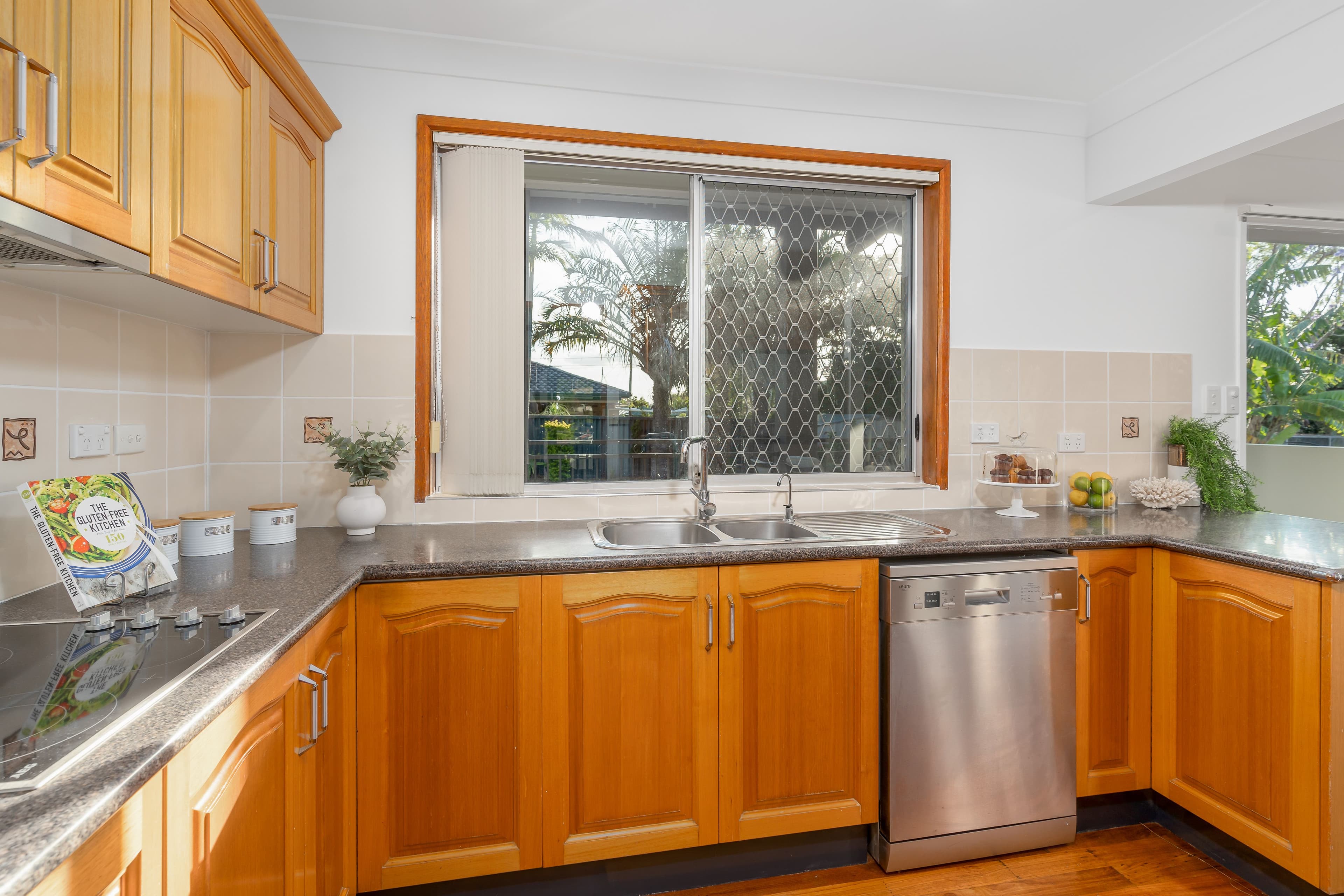 54 Jardine Drive, Springwood QLD 4127, Springwood - Thumbnail 7