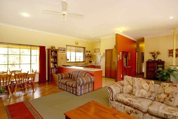 115 Mahers Road, INVERLEIGH VIC 3321, Inverleigh - Thumbnail 6