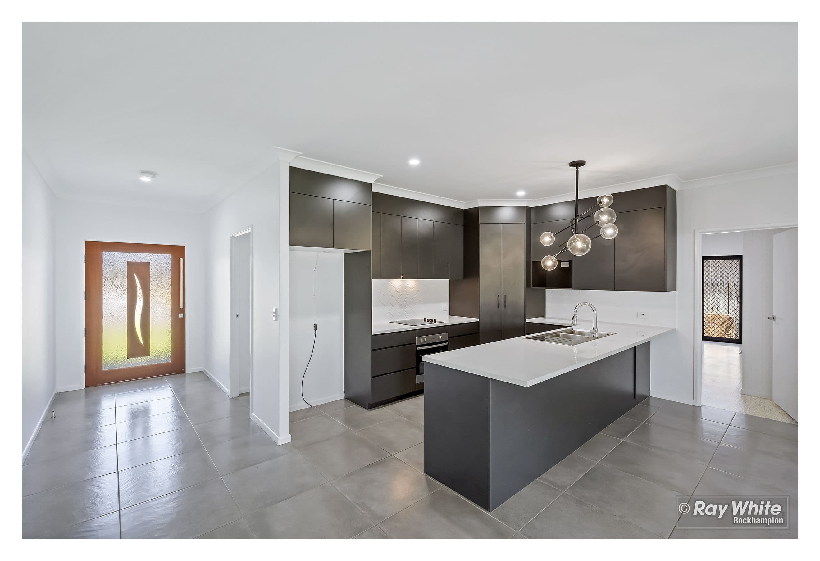 6 Foxglove Avenue, Norman Gardens QLD 4701, Norman Gardens - Thumbnail 4