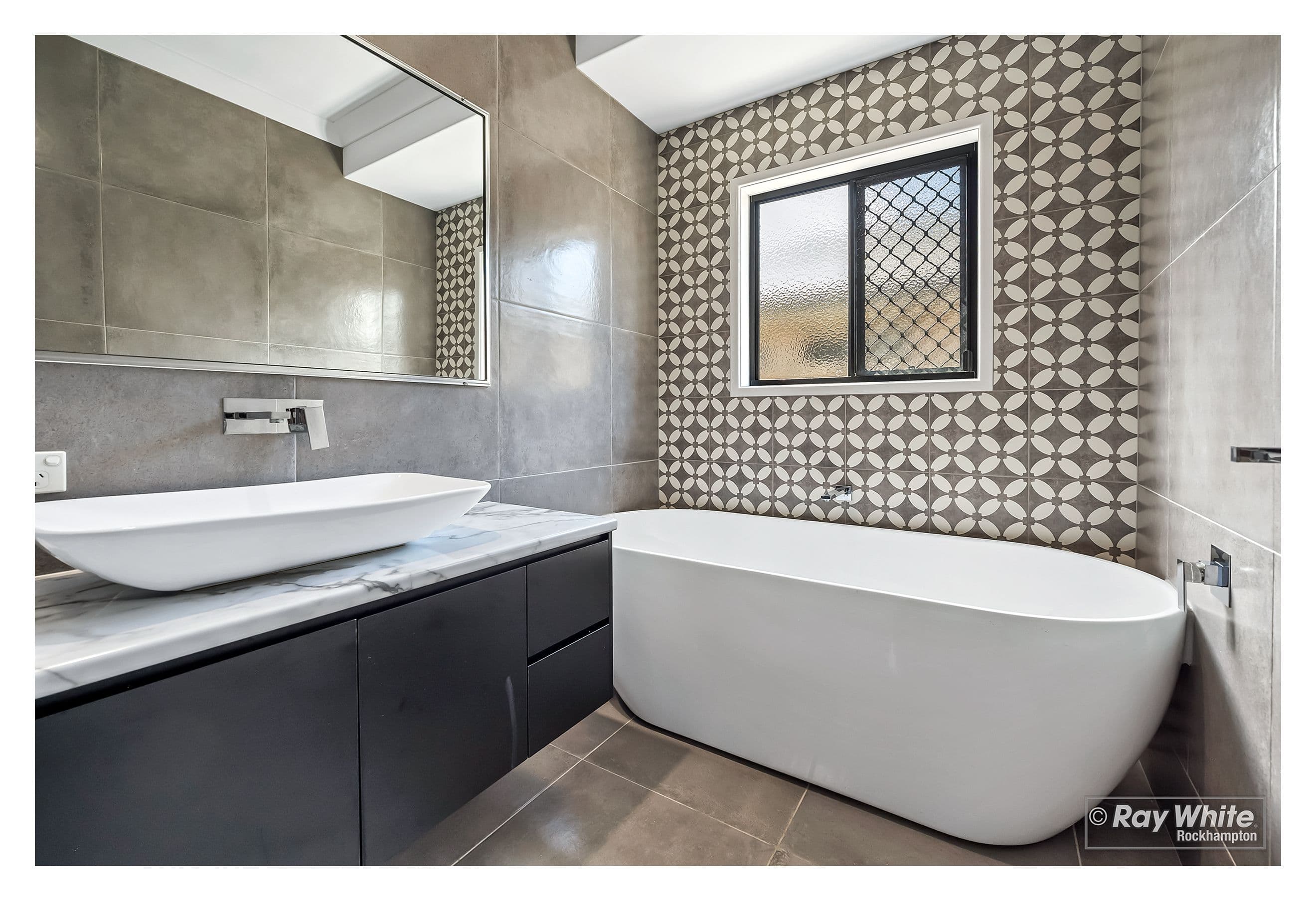 6 Foxglove Avenue, Norman Gardens QLD 4701, Norman Gardens - Thumbnail 6
