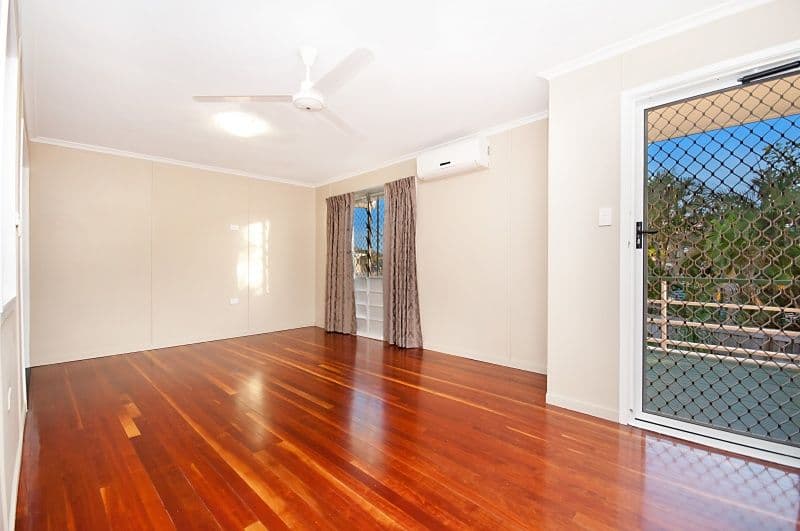 4 Hodges Crescent, VINCENT QLD 4814, Vincent - Thumbnail 2