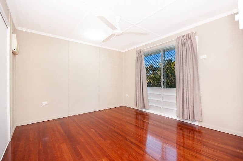 4 Hodges Crescent, VINCENT QLD 4814, Vincent - Thumbnail 3