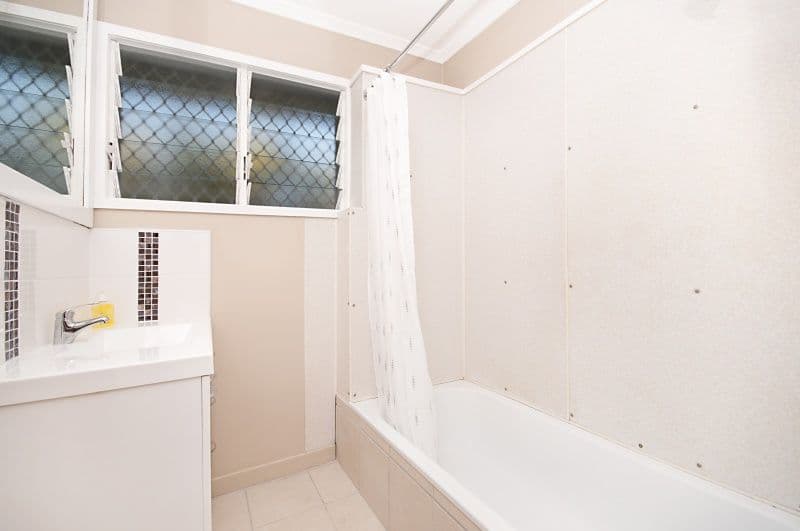 4 Hodges Crescent, VINCENT QLD 4814, Vincent - Thumbnail 7