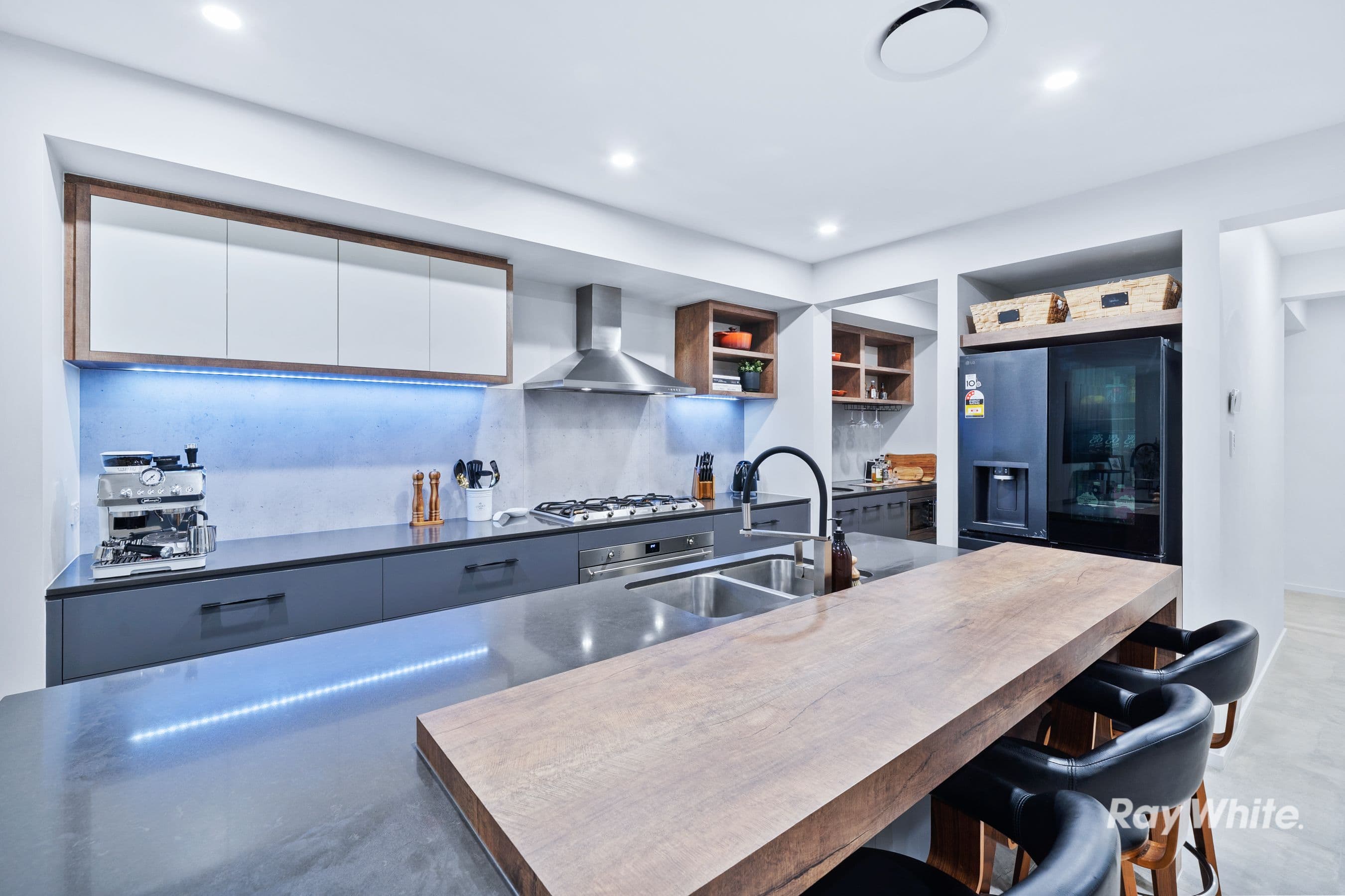 2 Veridian Road, Greenbank QLD 4124, Greenbank - Thumbnail 4