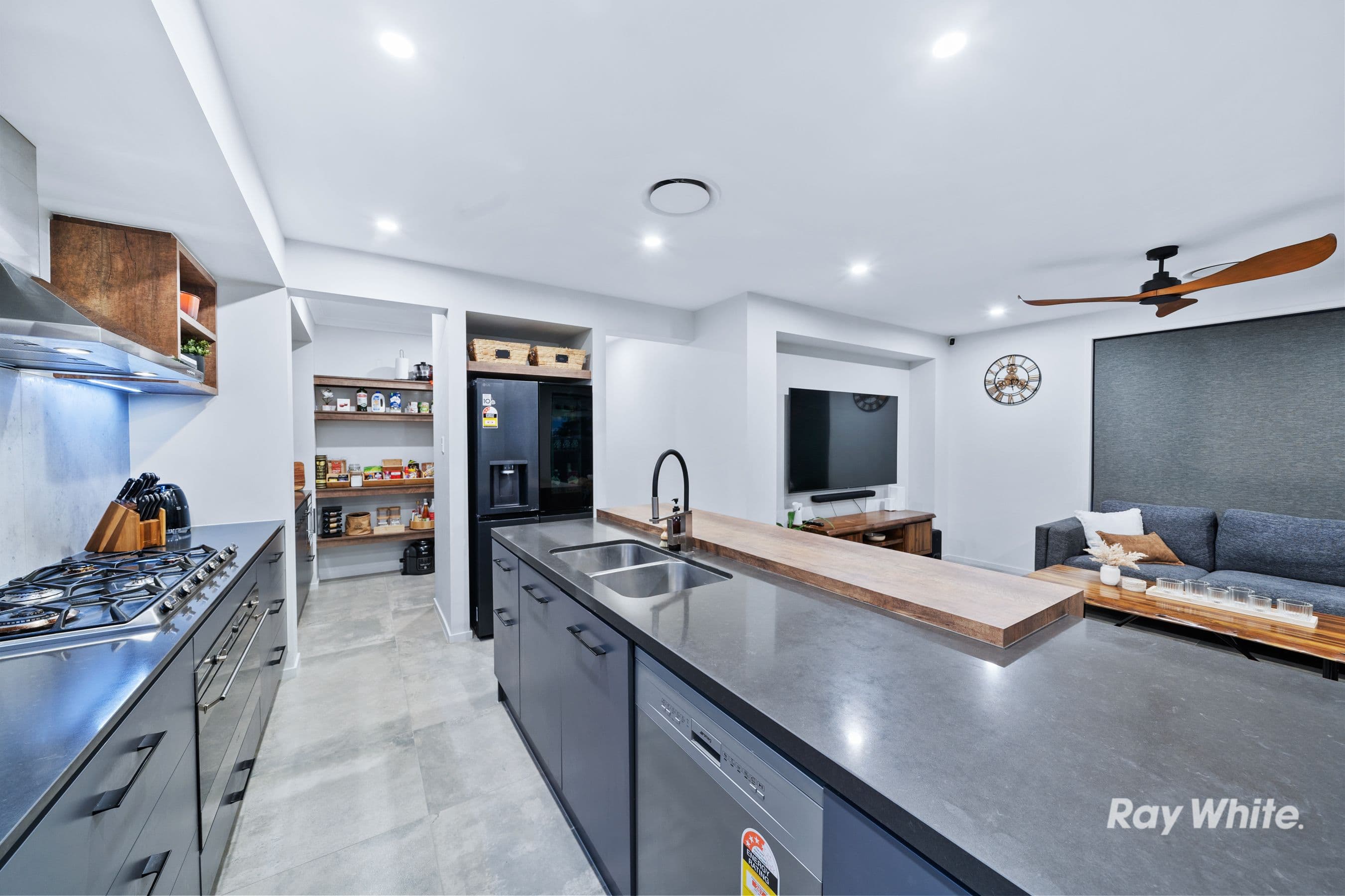 2 Veridian Road, Greenbank QLD 4124, Greenbank - Thumbnail 5