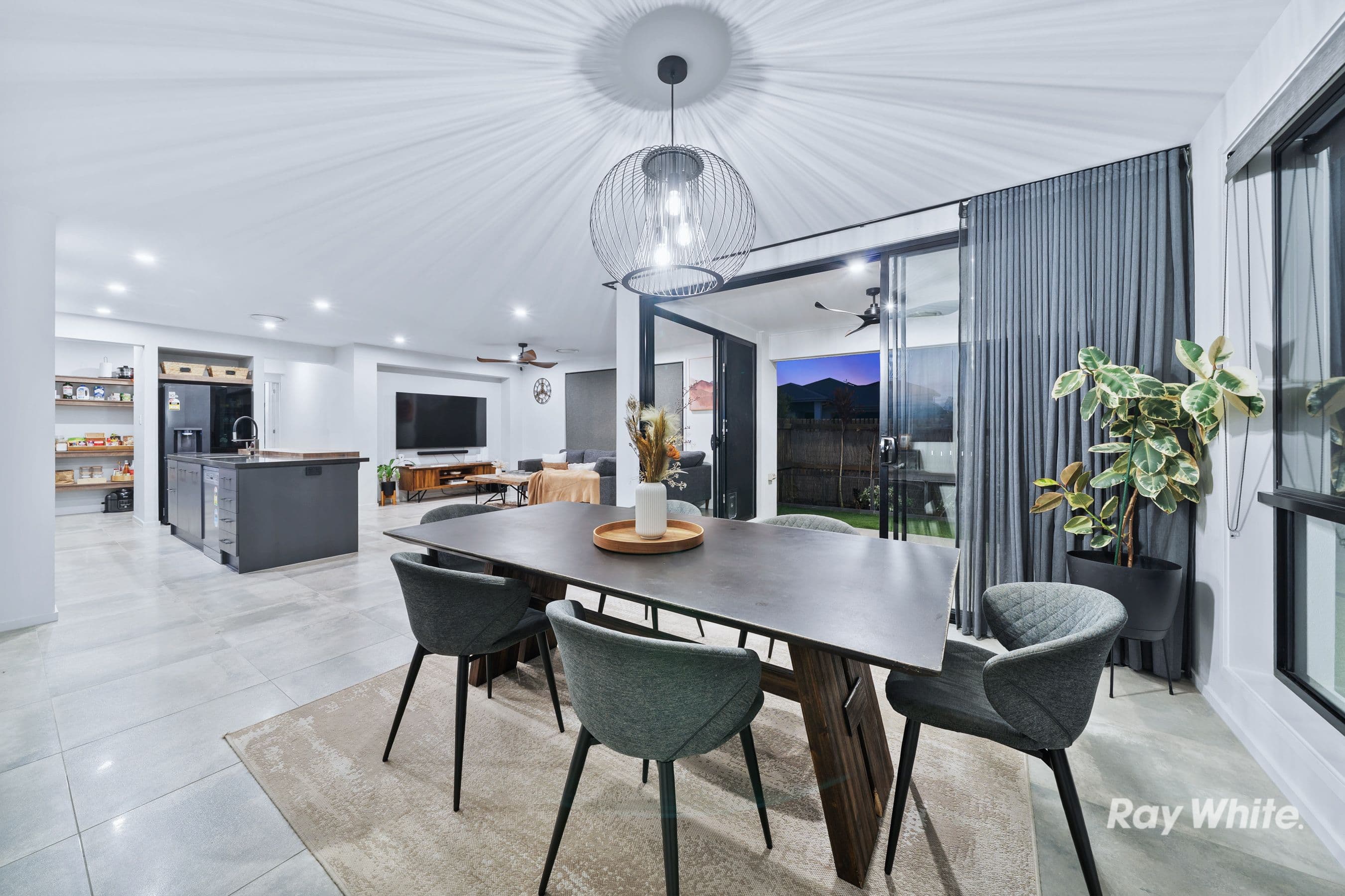 2 Veridian Road, Greenbank QLD 4124, Greenbank - Thumbnail 7