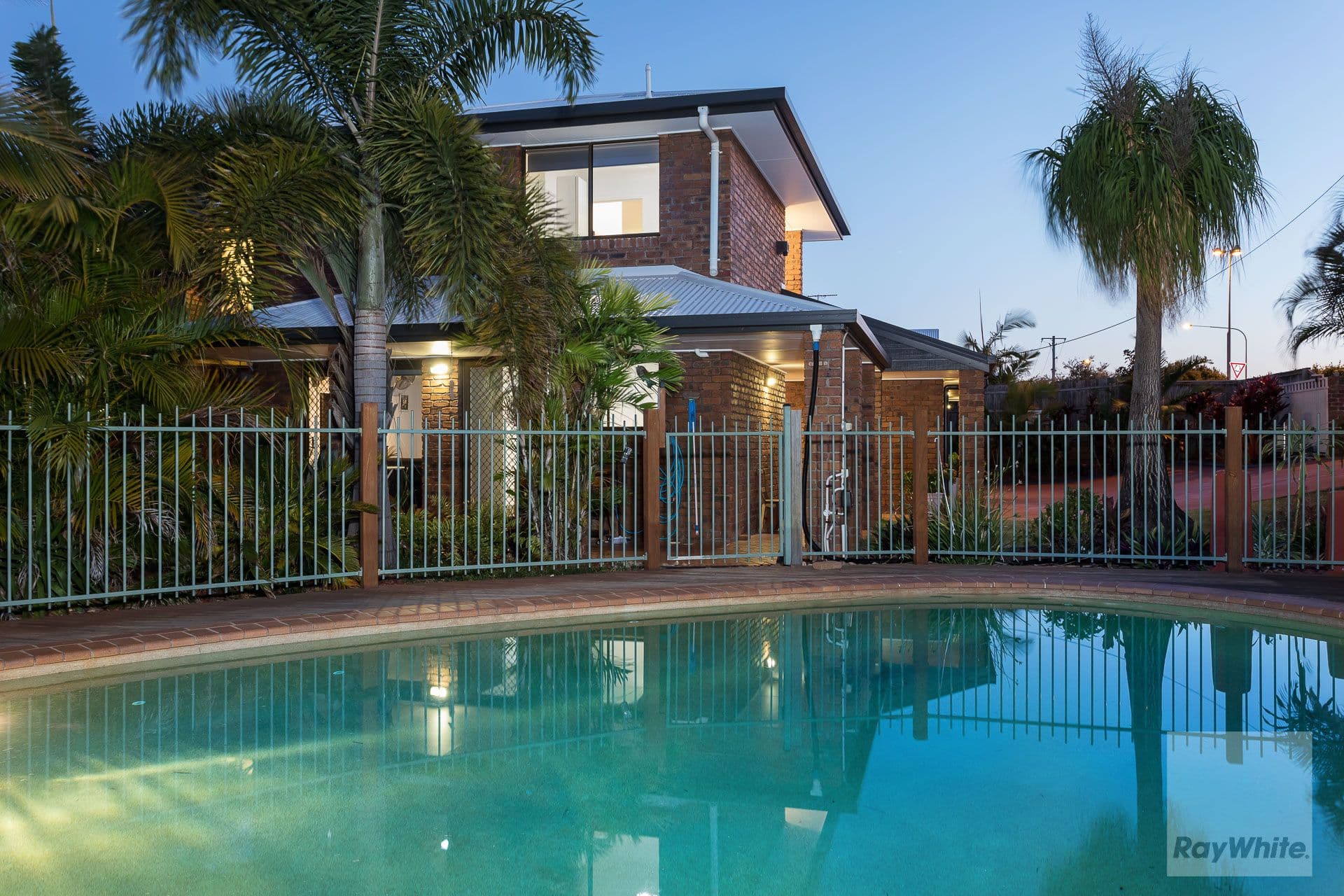 30 Queen Street, Redland Bay QLD 4165, Redland Bay - Thumbnail 2
