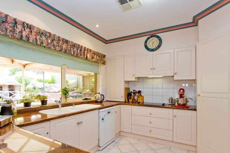 22 River Drive, ATHELSTONE SA 5076, Athelstone - Thumbnail 4