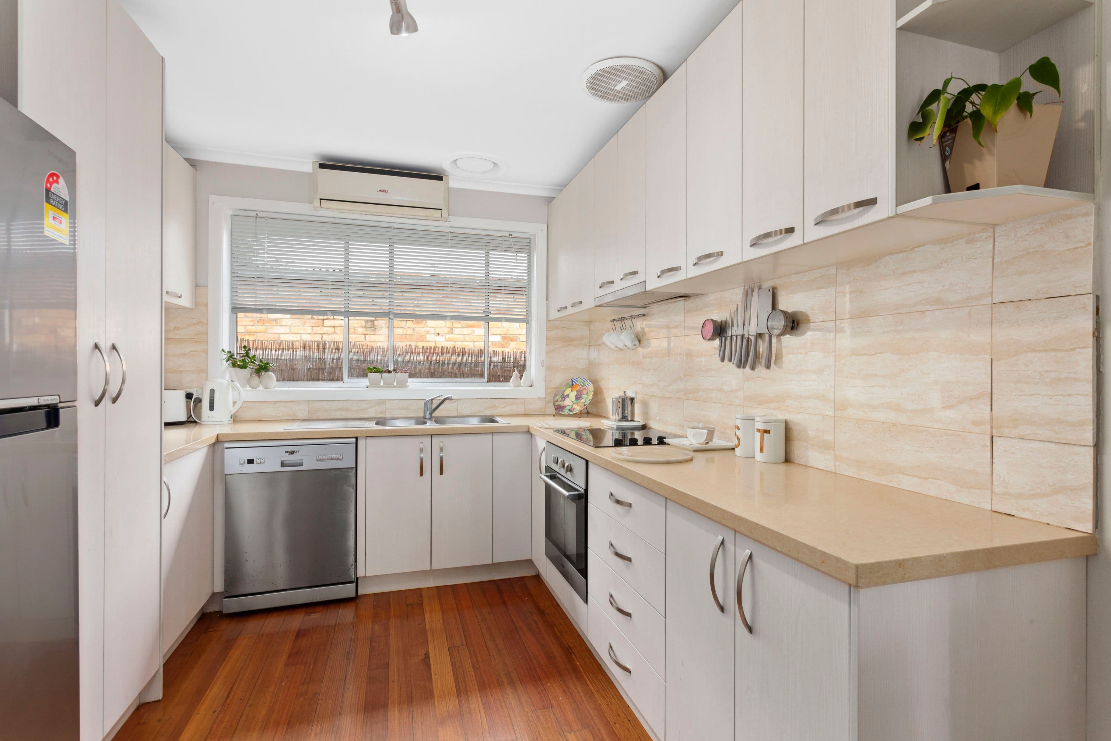 130 East Boundary Road, Bentleigh East VIC 3165, Bentleigh East - Thumbnail 3
