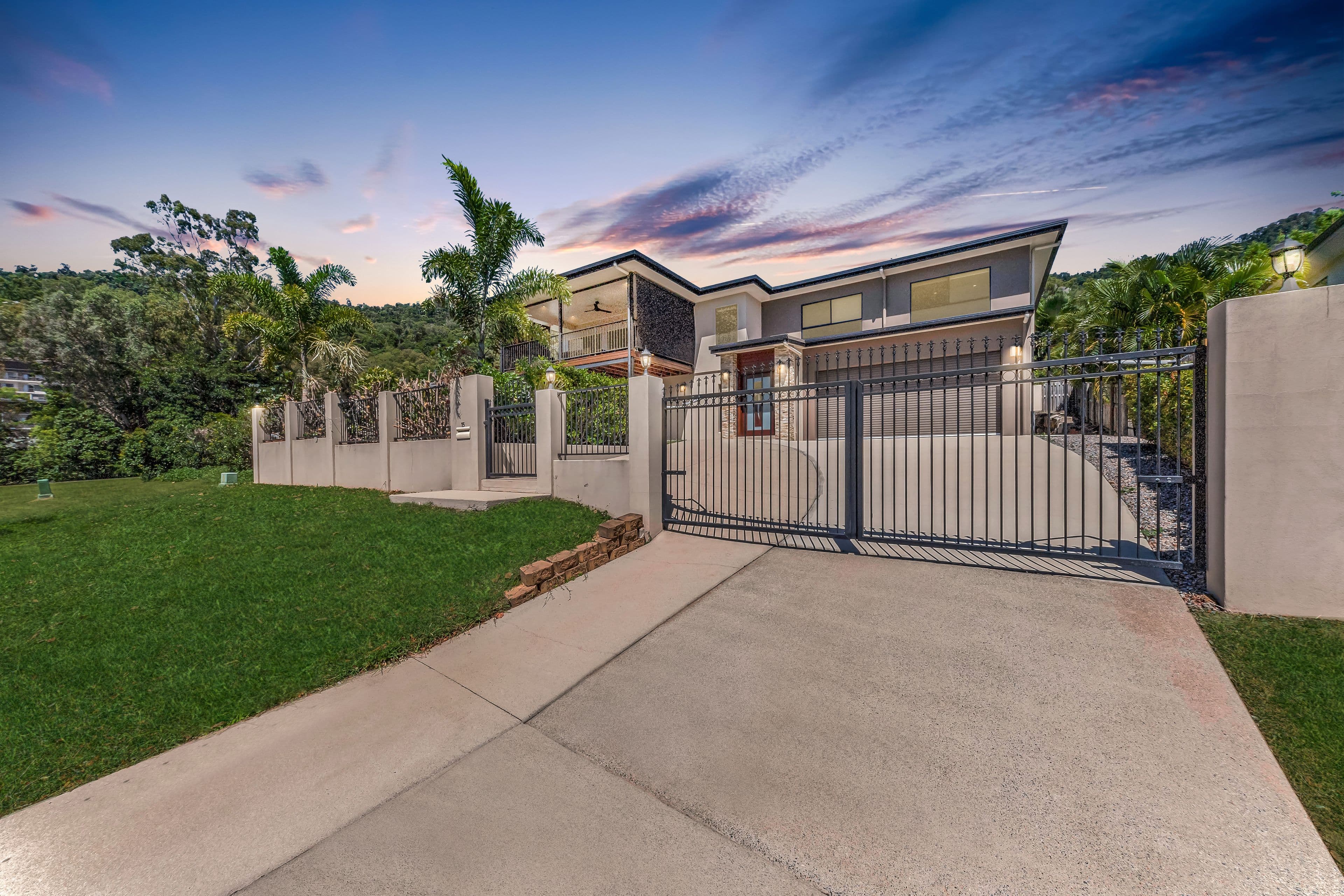 15 Border Drive, Cannonvale QLD 4802, Cannonvale - Image 1