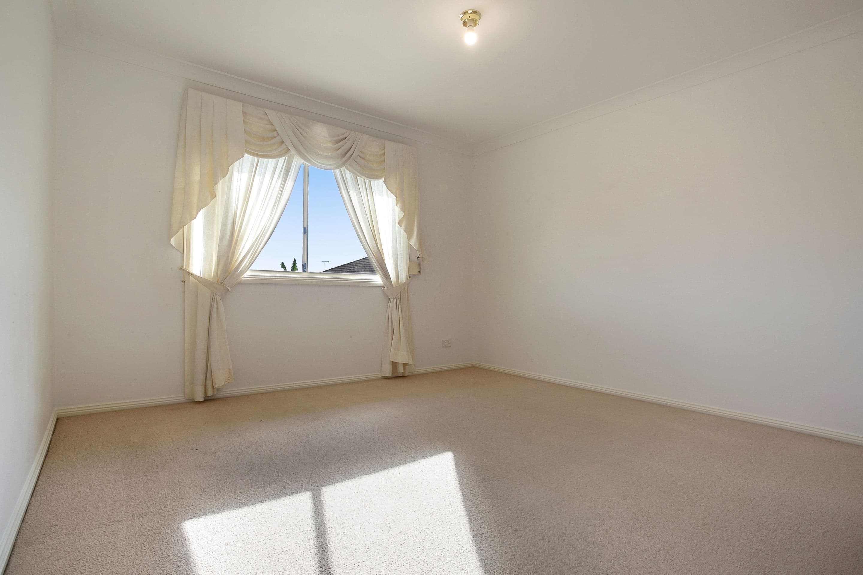 14 Burraga Place, Glenmore Park NSW 2745, Glenmore Park - Thumbnail 8