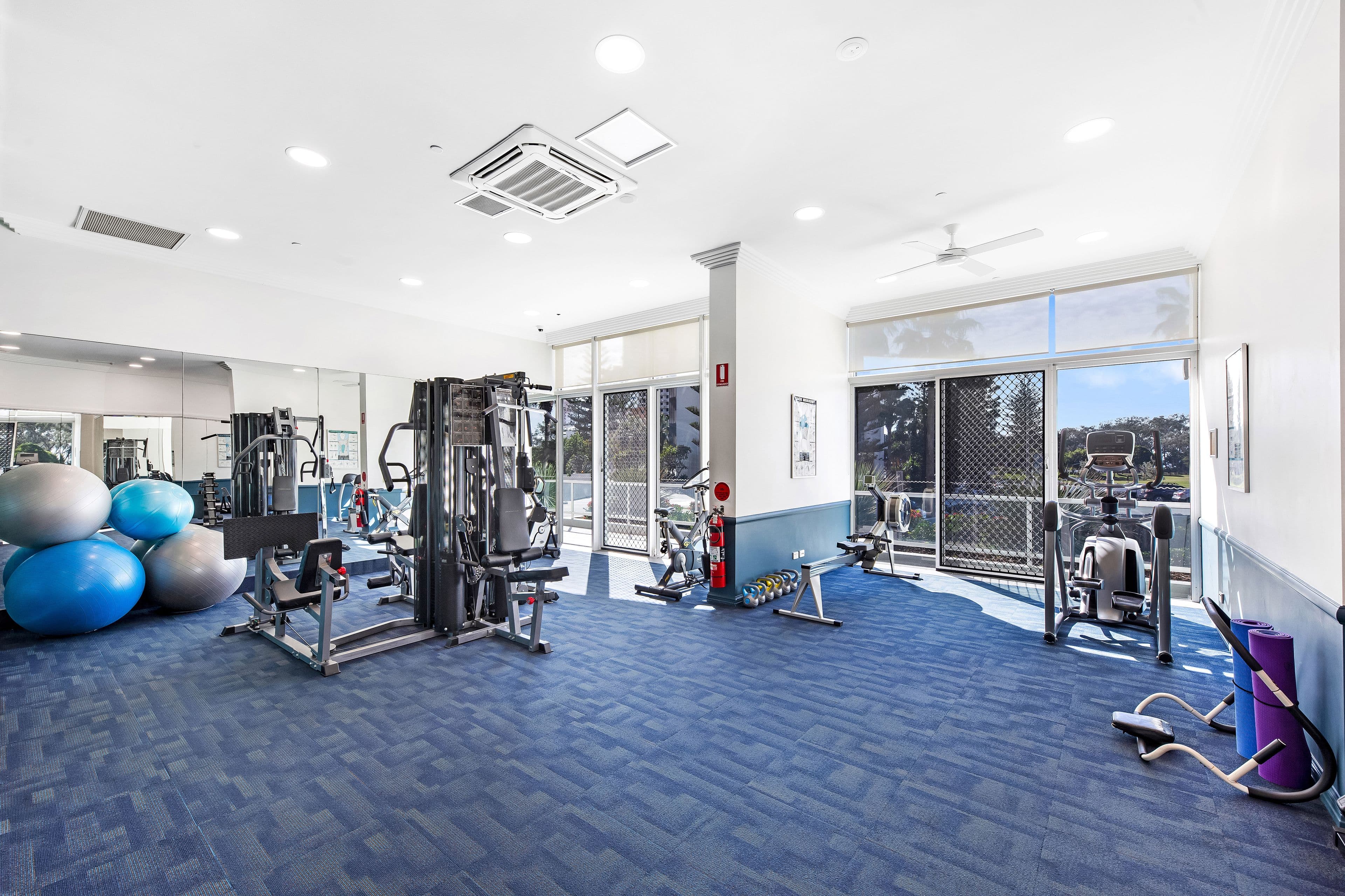 76 Carmel By The Sea 177 Old Burleigh Road, Broadbeach QLD 4218, Broadbeach - Thumbnail 8