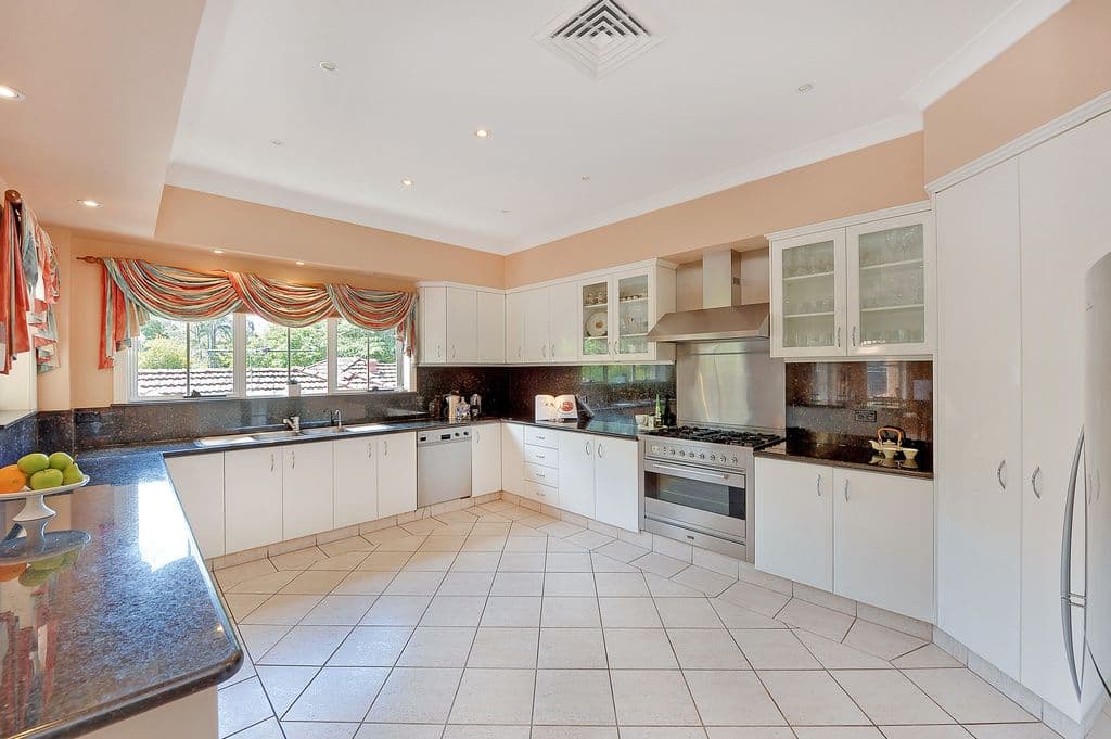 34 Campbell Avenue, NORMANHURST NSW 2076, Normanhurst - Thumbnail 7