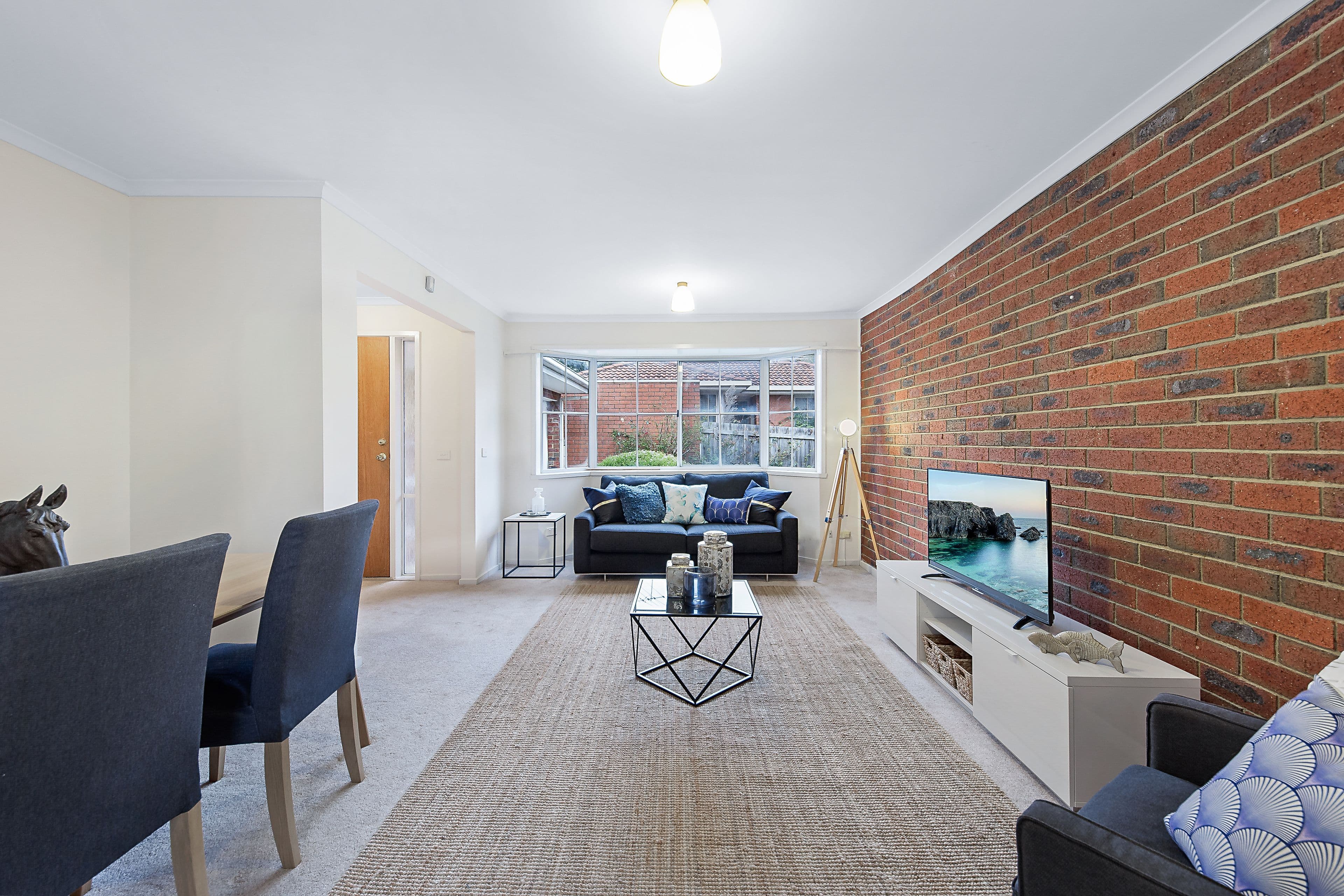 36 Panoramic Grove, Glen Waverley VIC 3150, Glen Waverley - Thumbnail 2