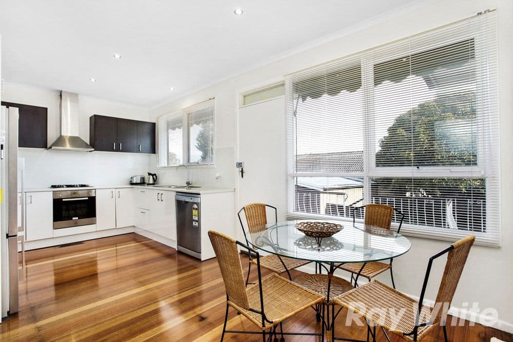 98 Whites Lane, Glen Waverley VIC 3150, Glen Waverley - Thumbnail 3