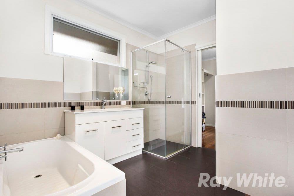 98 Whites Lane, Glen Waverley VIC 3150, Glen Waverley - Thumbnail 4
