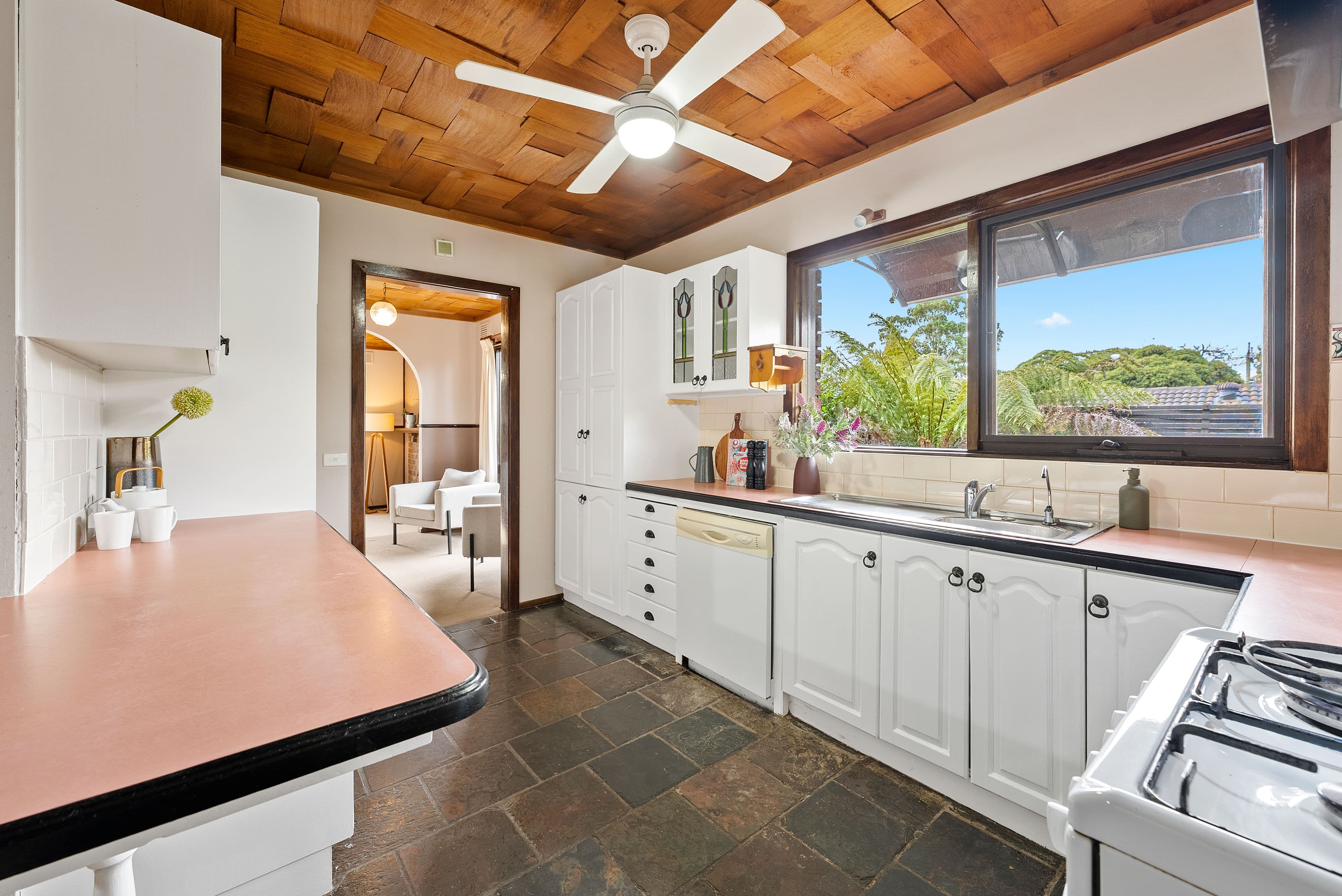 3 Maidstone Place, Ferntree Gully VIC 3156, Ferntree Gully - Thumbnail 6