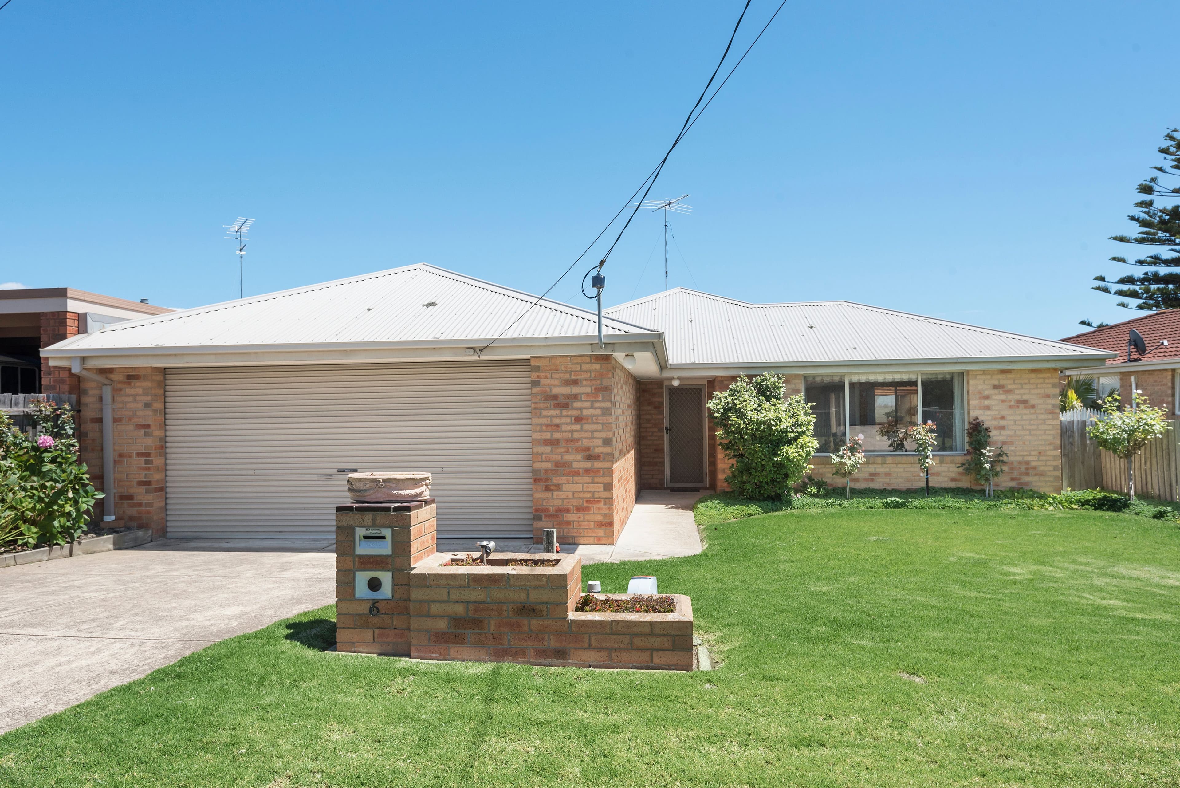 6 Boolarra Avenue, Clifton Springs VIC 3222, Clifton Springs - Thumbnail 2