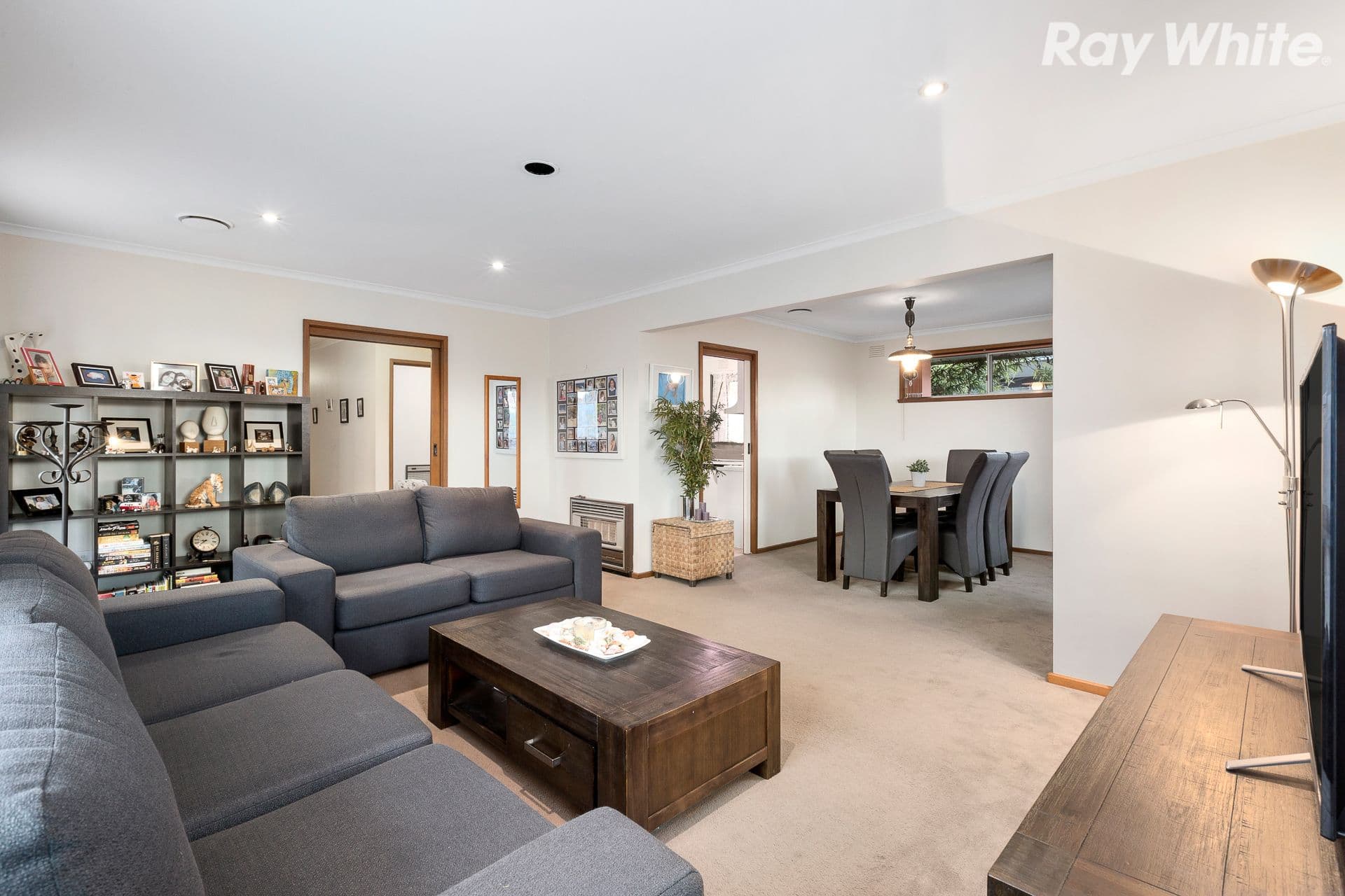 8 Hicks Street, Parkdale VIC 3195, Parkdale - Thumbnail 2