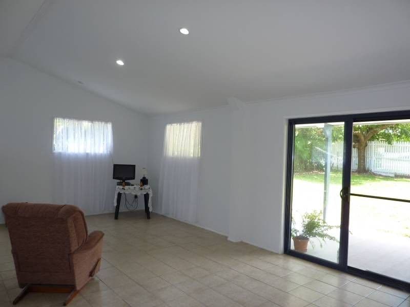 5 Kataryn Avenue, GRASSTREE BEACH QLD 4740, Grasstree Beach - Thumbnail 4