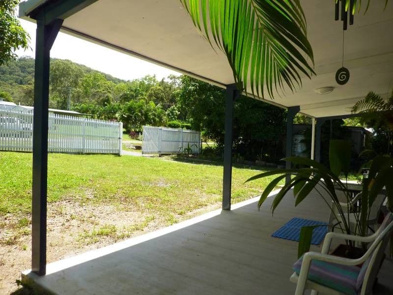 5 Kataryn Avenue, GRASSTREE BEACH QLD 4740, Grasstree Beach - Thumbnail 6