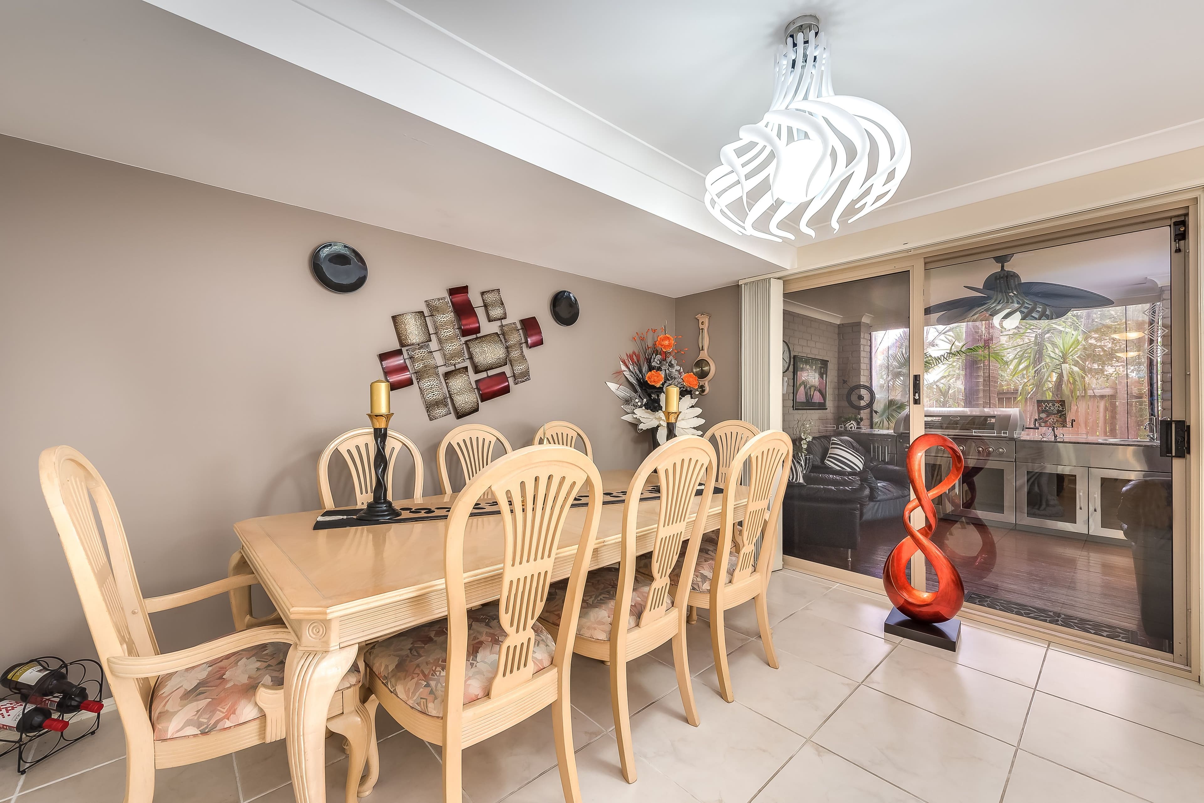 601 Pine Ridge Road, Biggera Waters QLD 4216, Biggera Waters - Thumbnail 2