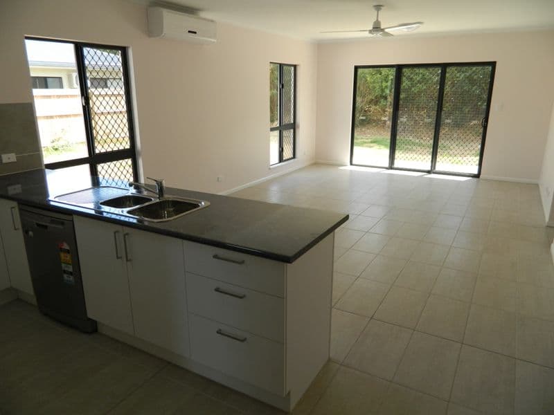 24 Newman Street, GORDONVALE QLD 4865, Gordonvale - Thumbnail 3