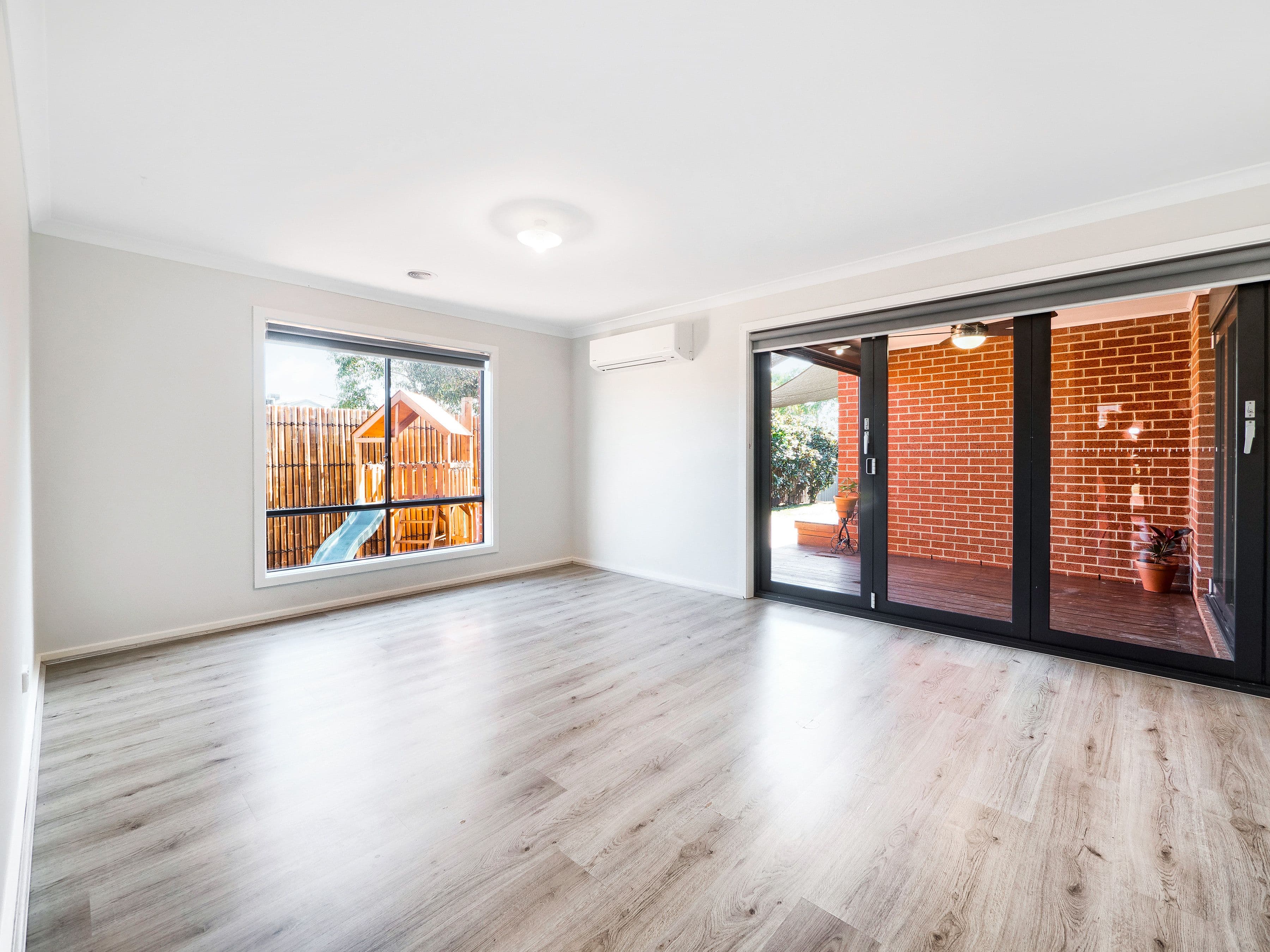 54 Cortula Road, Cranbourne East VIC 3977, Cranbourne East - Thumbnail 4