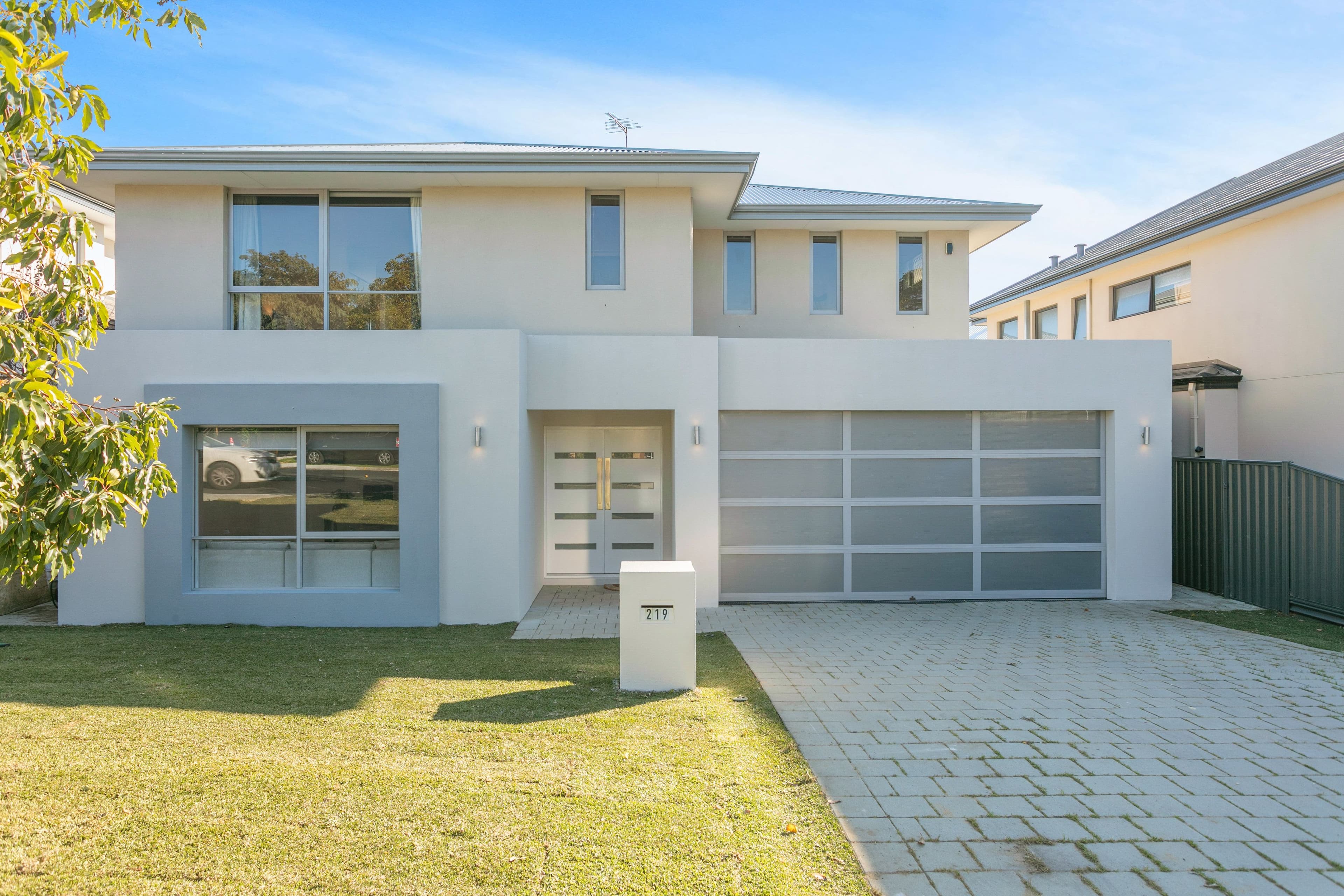 219 Duke Street, Scarborough WA 6019, Scarborough - Image 1
