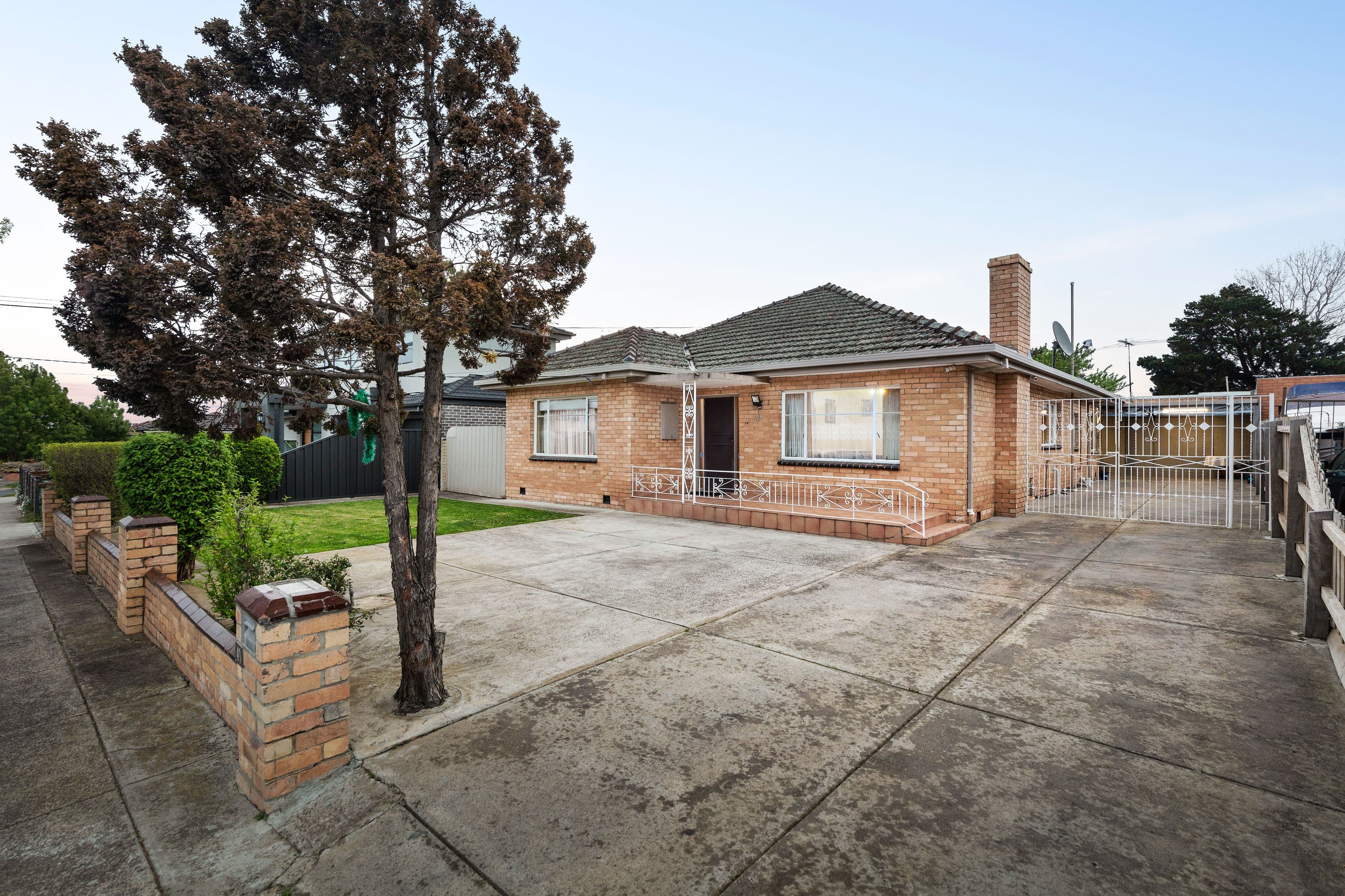49 Morley Street, Glenroy VIC 3046, Glenroy - Thumbnail 2