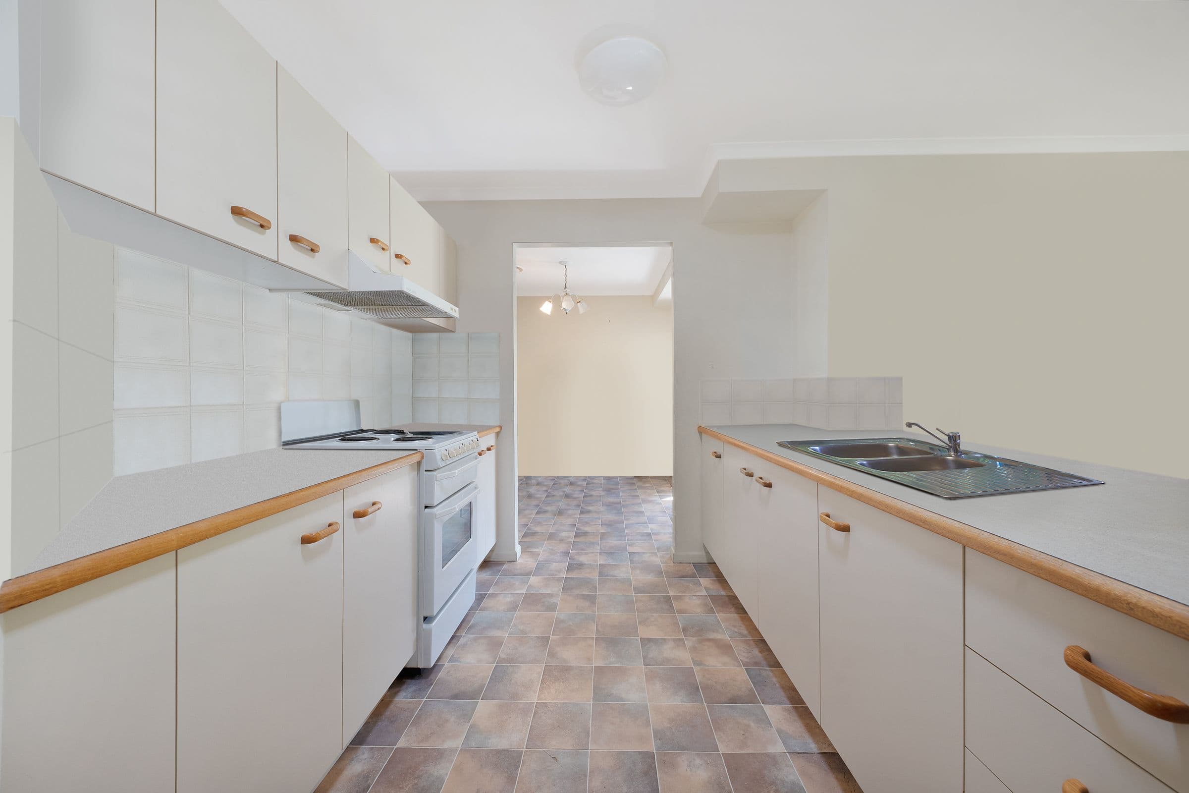 36 Mountain Blue Drive, Kallangur QLD 4503, Kallangur - Thumbnail 4