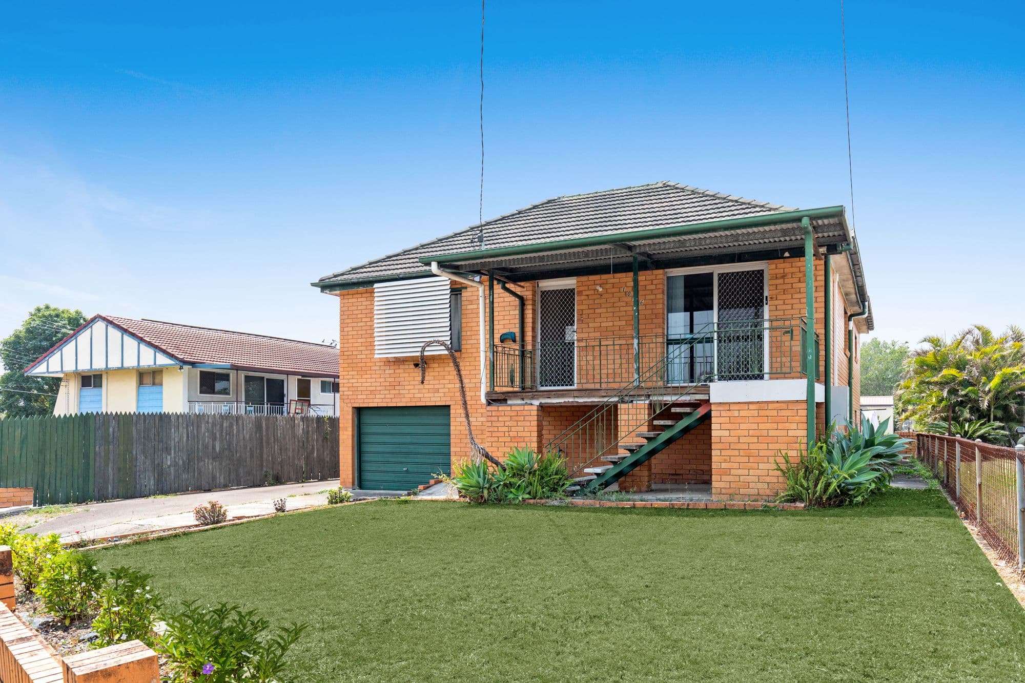 1076 Oxley Road, Oxley QLD 4075, Oxley - Thumbnail 2